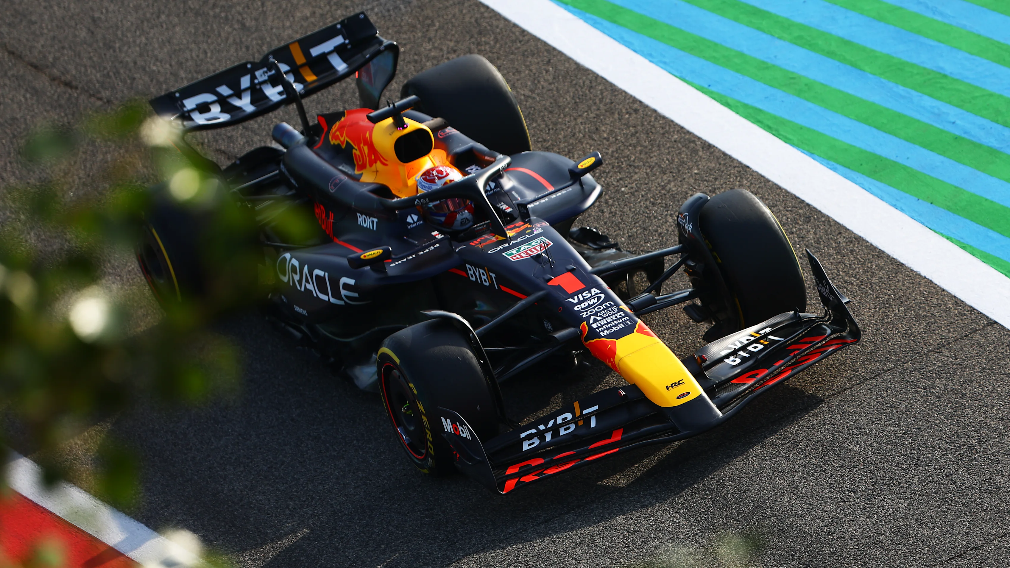 BAHRAIN, BAHRAIN - FEBRUARY 23: Max Verstappen of the Netherlands driving the (1) Oracle Red Bull