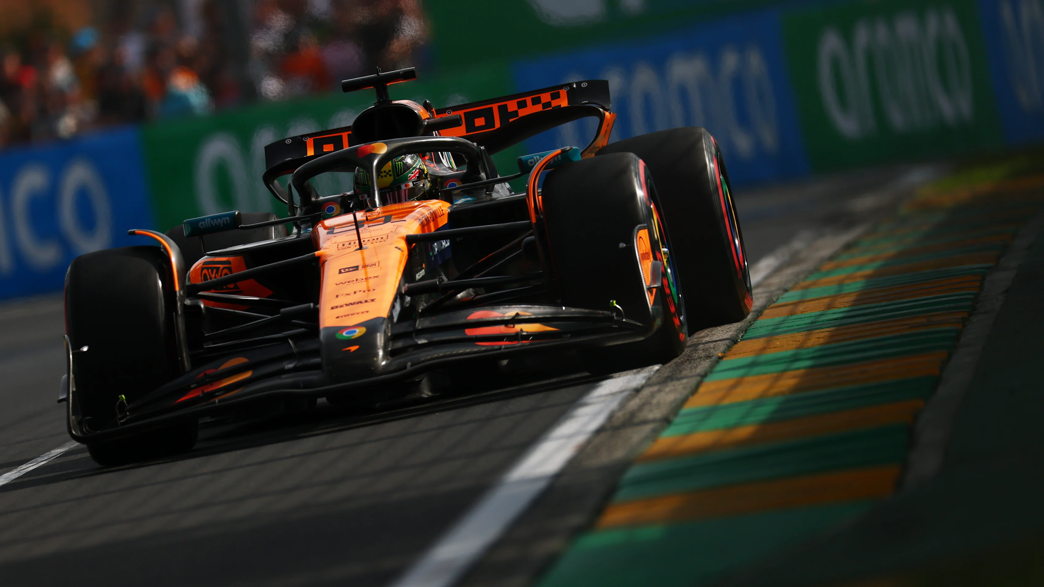 MELBOURNE, AUSTRALIA - MARCH 14: Oscar Piastri of Australia driving the (81) McLaren MCL39 Mercedes