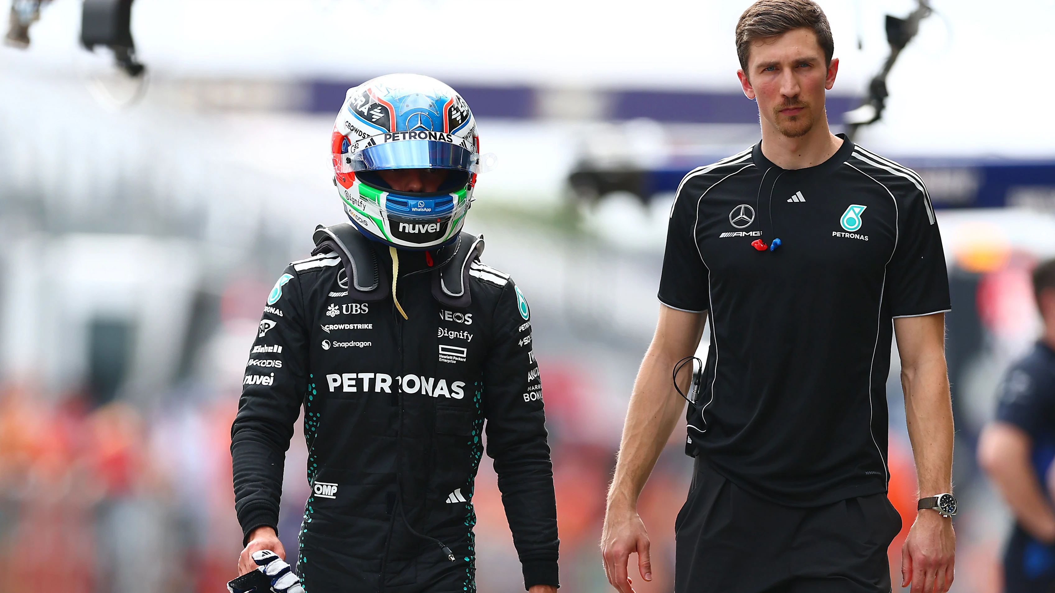 MELBOURNE, AUSTRALIA - MARCH 15: Sixteenth placed qualifier Andrea Kimi Antonelli of Italy and