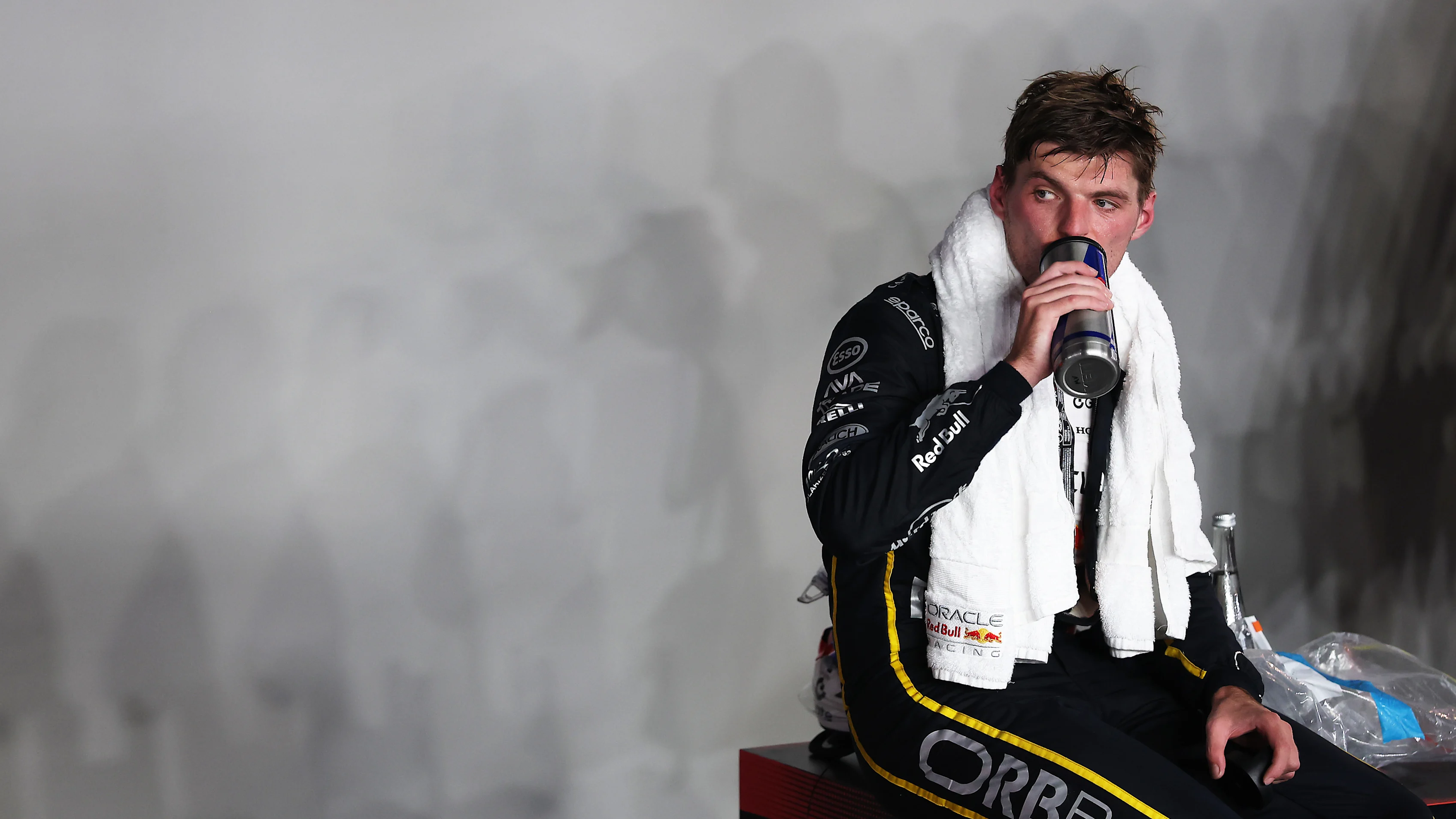 SINGAPORE, SINGAPORE - OCTOBER 05: Second placed Max Verstappen of the Netherlands and Oracle Red