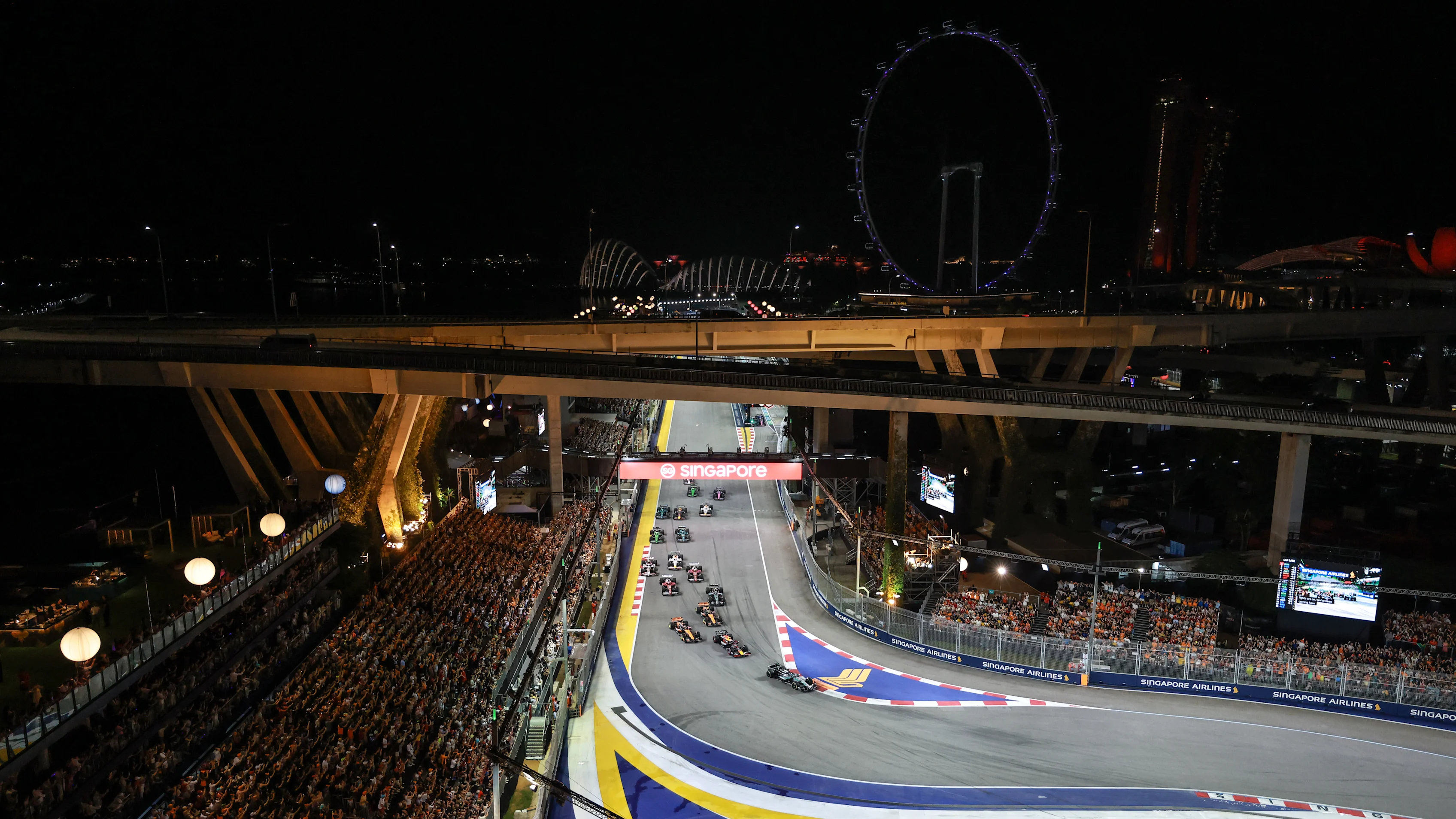 SINGAPORE, SINGAPORE - OCTOBER 05: George Russell of Great Britain driving the (63) Mercedes AMG