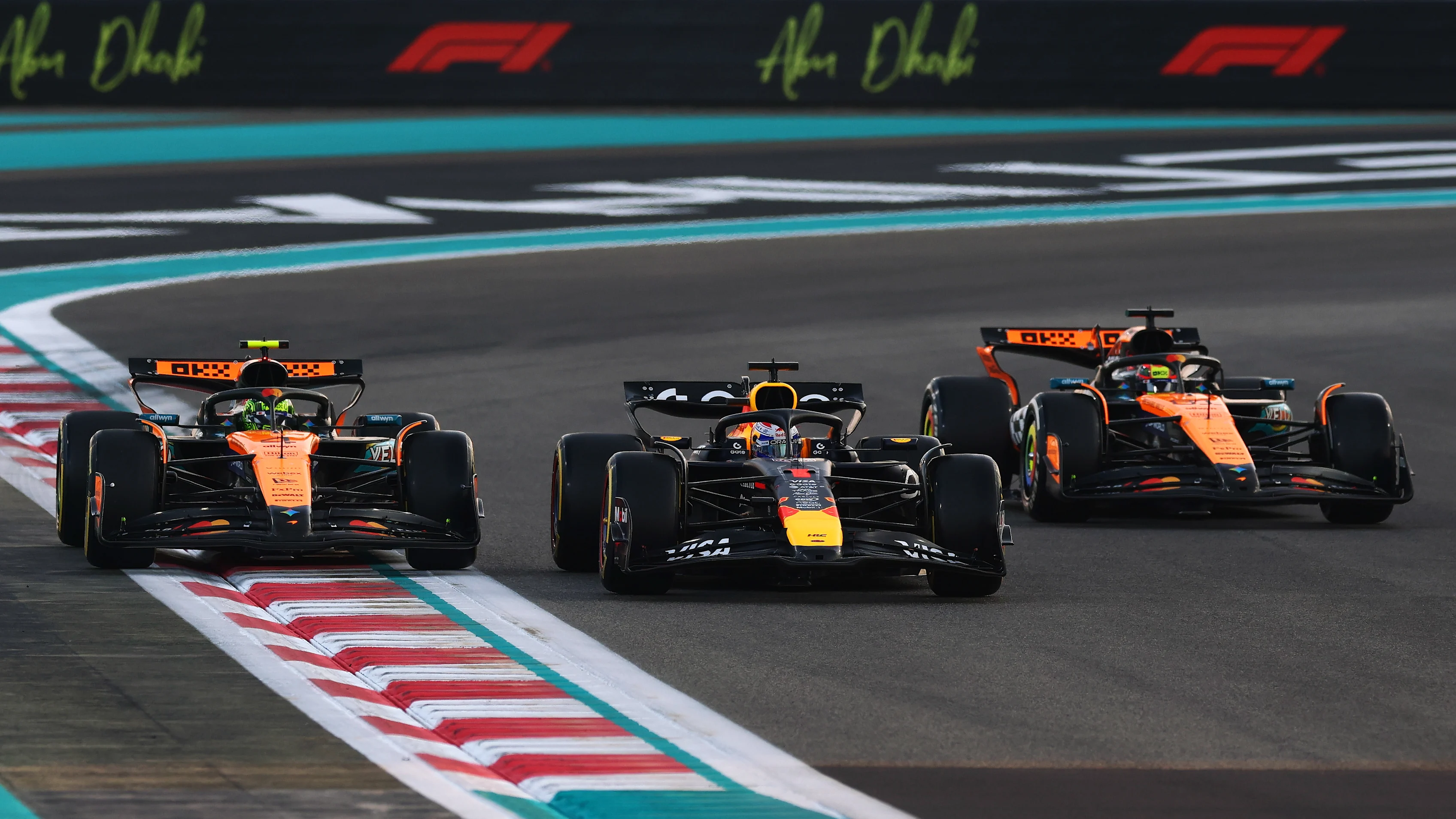 ABU DHABI, UNITED ARAB EMIRATES - DECEMBER 07: Max Verstappen of the Netherlands driving the (1)