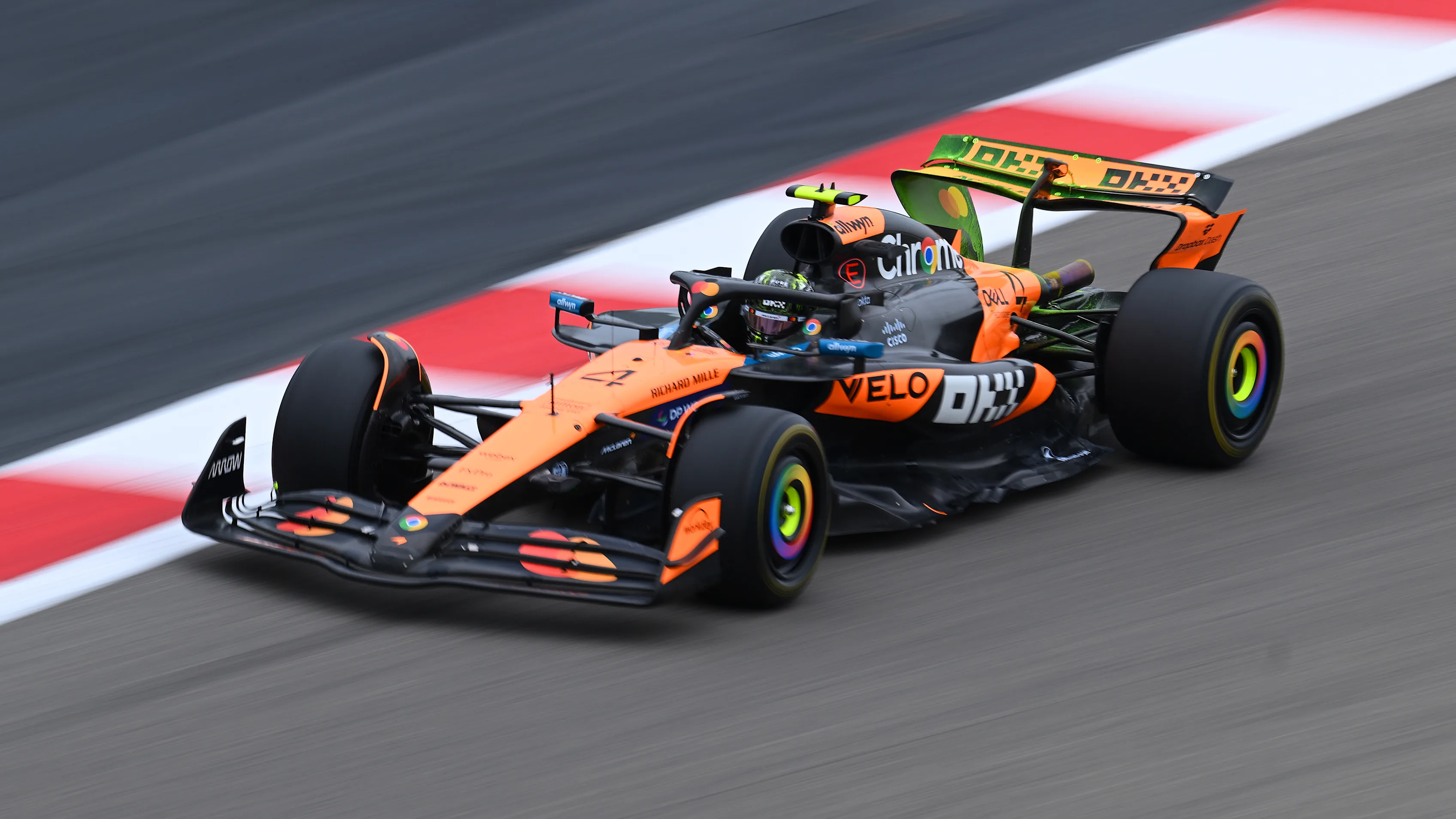 BAHRAIN, BAHRAIN - FEBRUARY 26: Lando Norris of Great Britain driving the (4) McLaren MCL39
