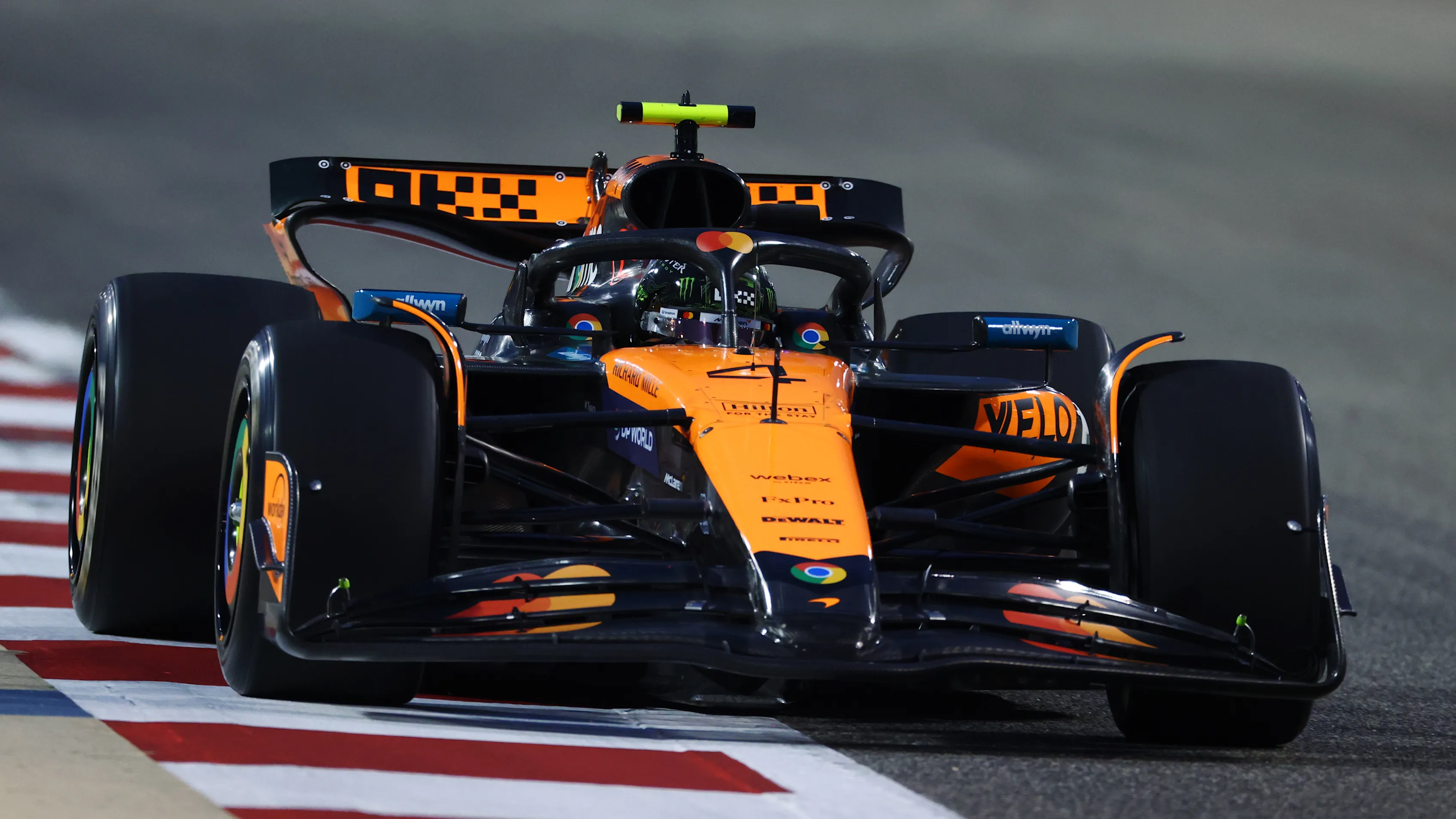 BAHRAIN, BAHRAIN - FEBRUARY 27: Lando Norris of Great Britain driving the (4) McLaren MCL39