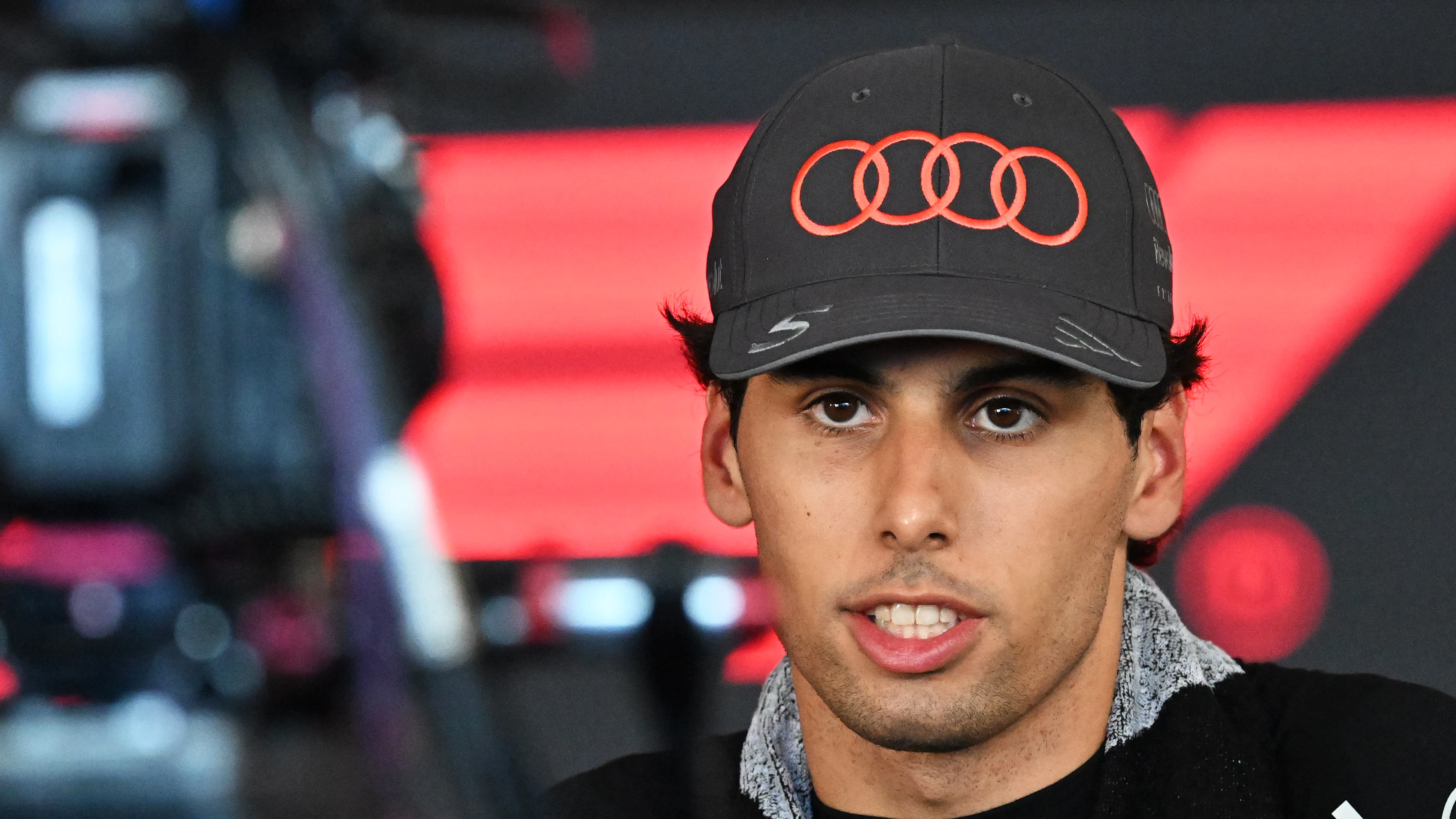 SPIELBERG, AUSTRIA - JUNE 26: Gabriel Bortoleto of Brazil and Audi F1 Team is interviewed during