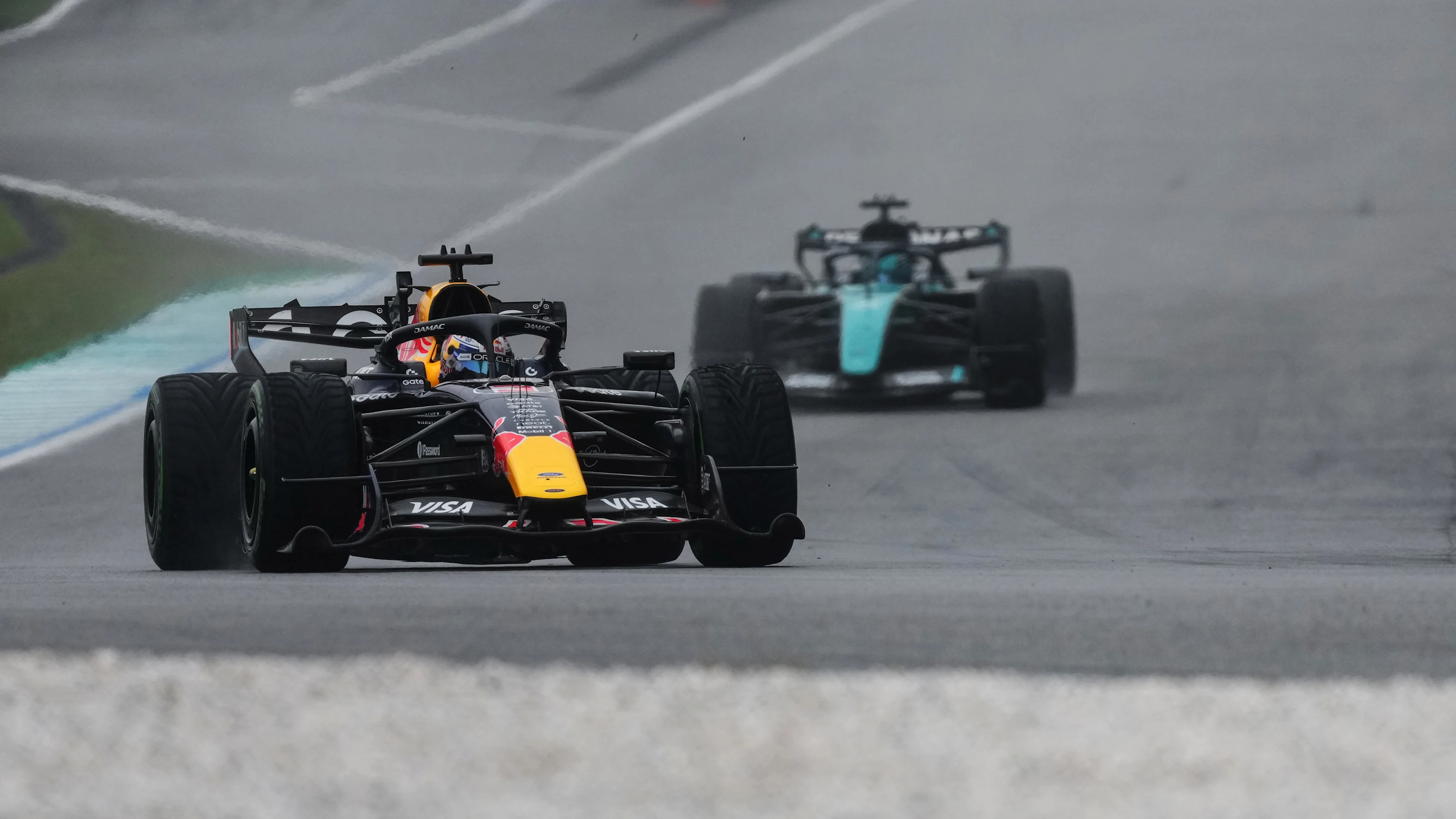 KUALA LUMPUR, MALAYSIA - OCTOBER 04: Max Verstappen of the Netherlands driving the (3) Oracle Red