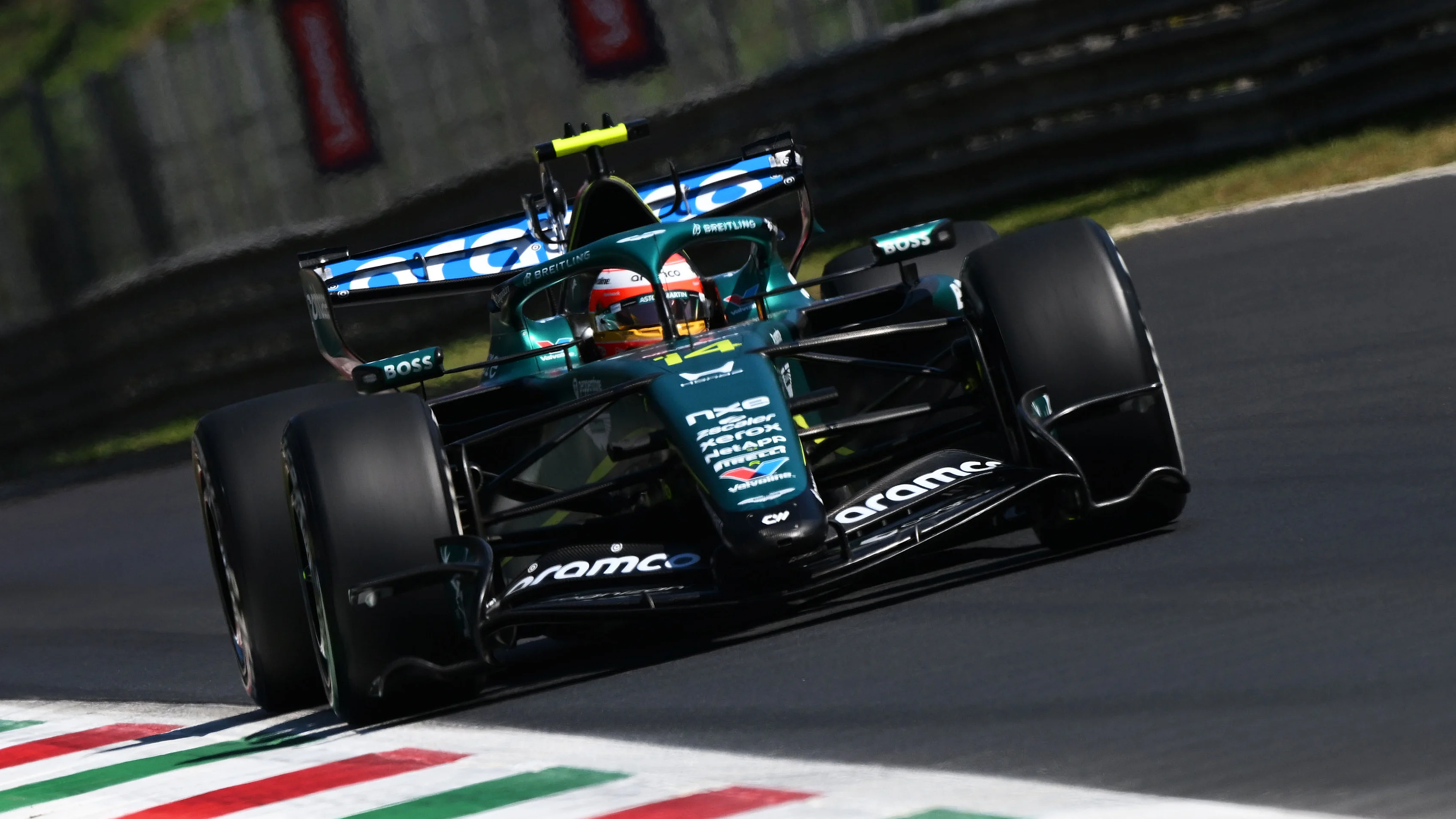MONZA, ITALY - SEPTEMBER 04: Fernando Alonso of Spain driving the (14) Aston Martin F1 Team AMR26