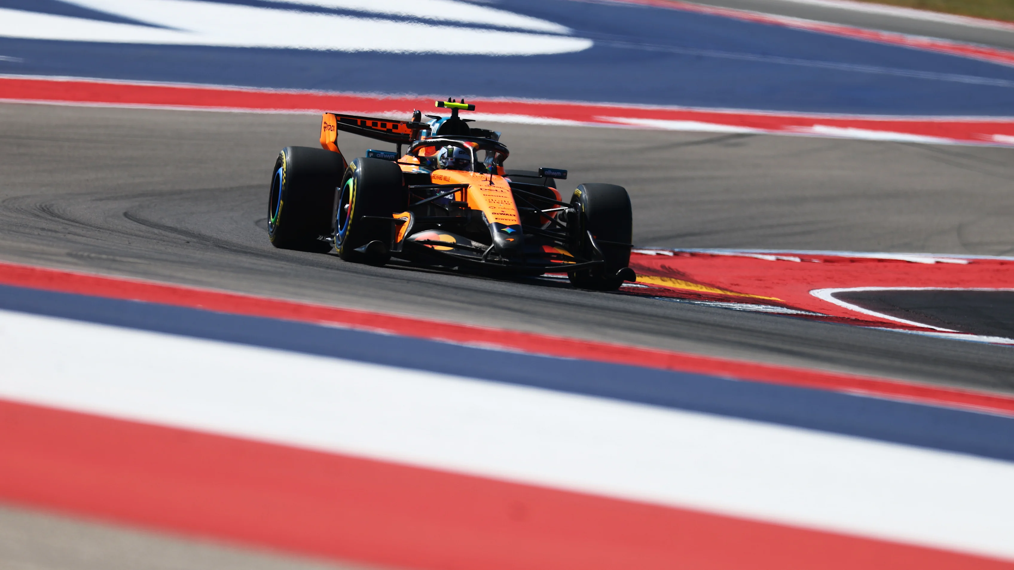 AUSTIN, TEXAS - OCTOBER 23: Lando Norris of Great Britain driving the (1) McLaren MCL40 Mercedes on