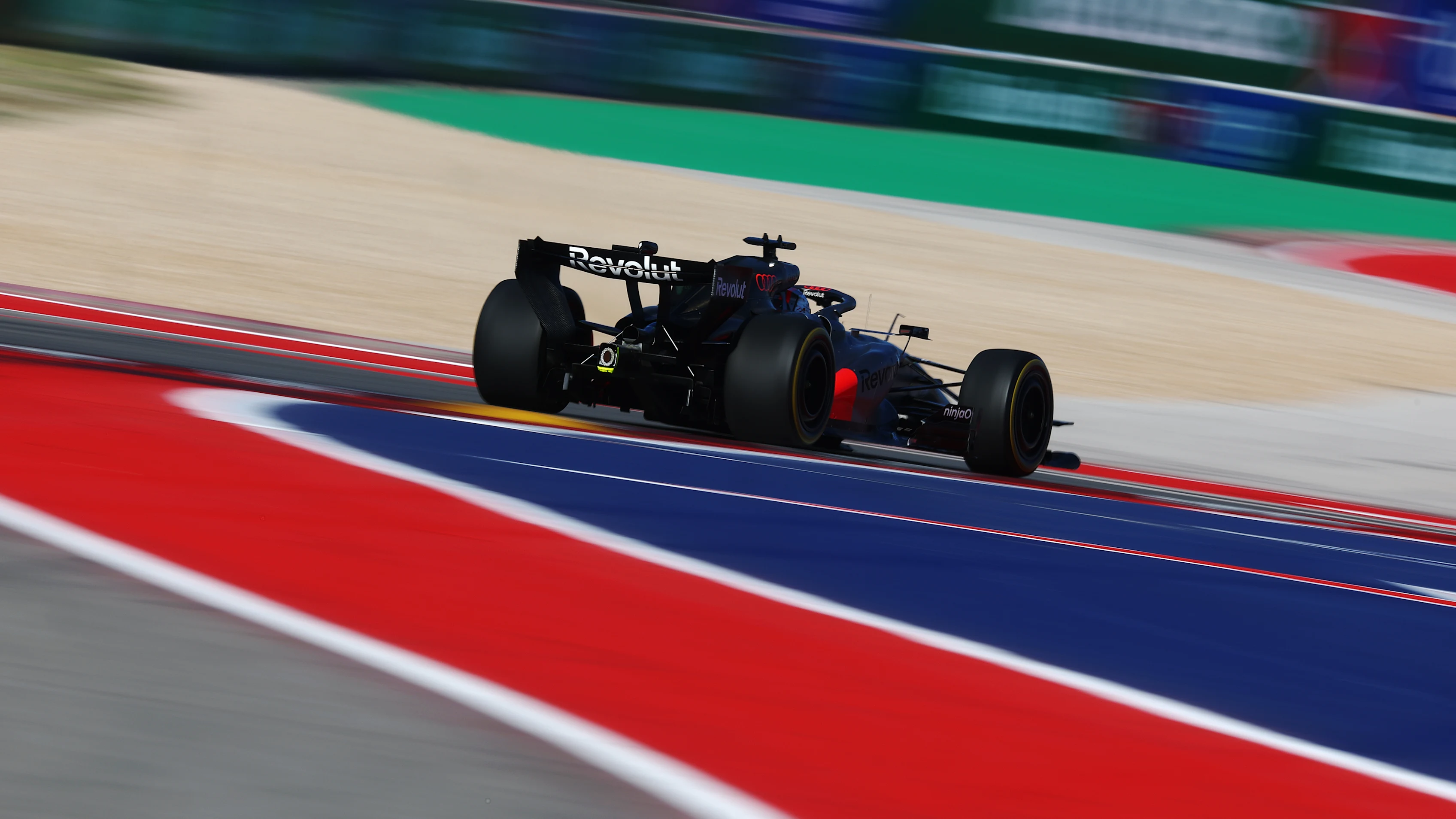 AUSTIN, TEXAS - OCTOBER 23: Nico Hulkenberg of Germany driving the (27) Audi F1 Team R26 on track