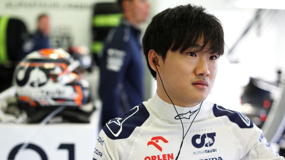 MELBOURNE, AUSTRALIA - APRIL 02: Yuki Tsunoda of Japan and Scuderia AlphaTauri talks to the media