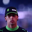 LUSAIL CITY, QATAR - NOVEMBER 28: Gabriel Bortoleto of Brazil and Stake F1 Team Kick Sauber looks on in the Pitlane during Sprint Qualifying ahead of the F1 Grand Prix of Qatar at Lusail International Circuit on November 28, 2025 in Lusail City, Qatar. (Photo by Mario Renzi - Formula 1/Formula 1 via Getty Images)