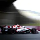 SUZUKA, JAPAN - MARCH 28: Esteban Ocon of France driving the (31) Haas F1 VF-26 Ferrari on track during qualifying ahead of the F1 Grand Prix of Japan at Suzuka Circuit on March 28, 2026 in Suzuka, Japan. (Photo by Clive Mason/Getty Images)