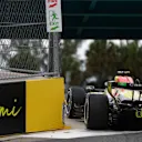 MIAMI, FLORIDA - MAY 03: Arvid Lindblad of Great Britain driving the (41) Visa Cash App Racing Bulls VCARB 03 RB Ford on track during the F1 Grand Prix of Miami at Miami International Autodrome on May 03, 2026 in Miami, Florida. (Photo by Clive Mason/Getty Images)