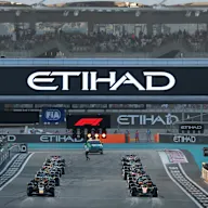 ABU DHABI, UNITED ARAB EMIRATES - DECEMBER 07: Cars line up on the grid for the race start during