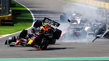 MEXICO CITY, MEXICO - OCTOBER 29: Sergio Perez of Mexico driving the (11) Oracle Red Bull Racing