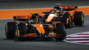 LUSAIL CITY, QATAR - NOVEMBER 30: Lando Norris of Great Britain driving the (4) McLaren MCL38