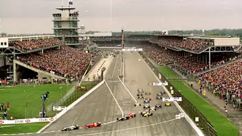 24 Sep 2000:  Start of the United States Grand Prix during the United States Formula One Grand Prix