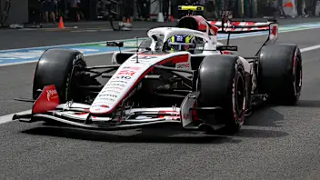MEXICO CITY, MEXICO - OCTOBER 30: Oliver Bearman of Great Britain driving the (87) Haas F1 VF-26