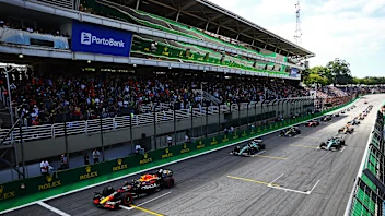 SAO PAULO, BRAZIL - NOVEMBER 05: Max Verstappen of the Netherlands driving the (1) Oracle Red Bull