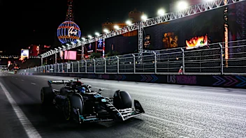 LAS VEGAS, NEVADA - NOVEMBER 17: George Russell of Great Britain driving the (63) Mercedes AMG