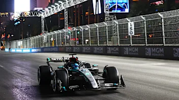 LAS VEGAS, NEVADA - NOVEMBER 22: George Russell of Great Britain driving the (63) Mercedes AMG