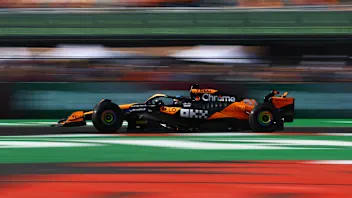 MEXICO CITY, MEXICO - OCTOBER 25: Oscar Piastri of Australia driving the (81) McLaren MCL38