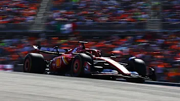 AUSTIN, TEXAS - OCTOBER 19: Lando Norris of Great Britain driving the (4) McLaren MCL38 Mercedes on