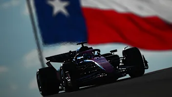 AUSTIN, TEXAS - OCTOBER 17: Pierre Gasly of France driving the (10) Alpine F1 A525 Renault on track