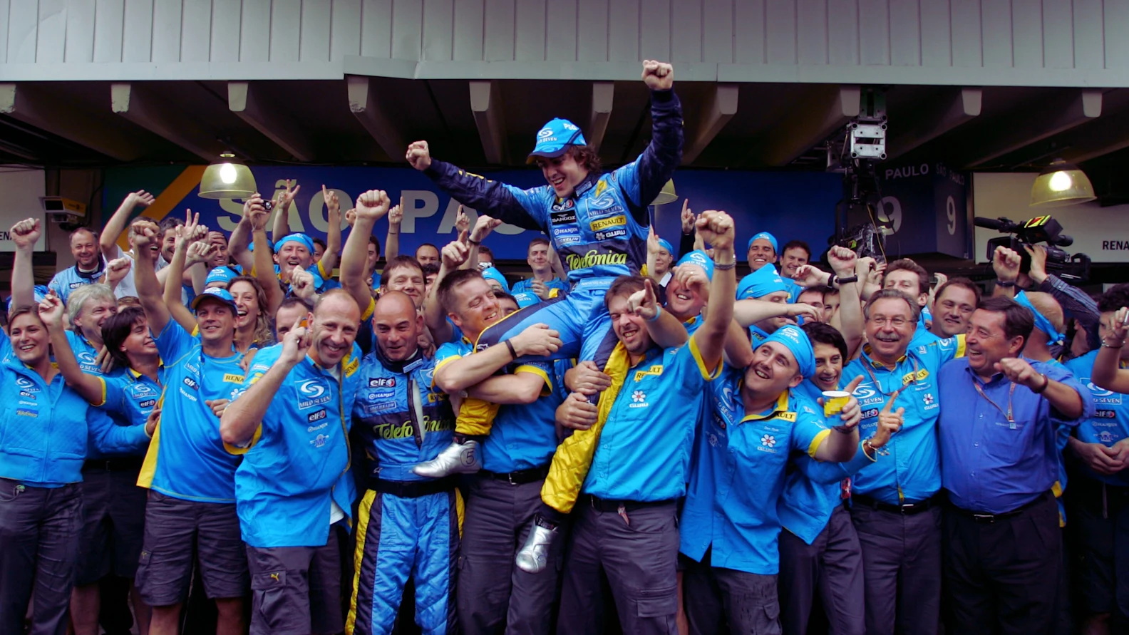 alonso%20title%20feature%20display%20two.png