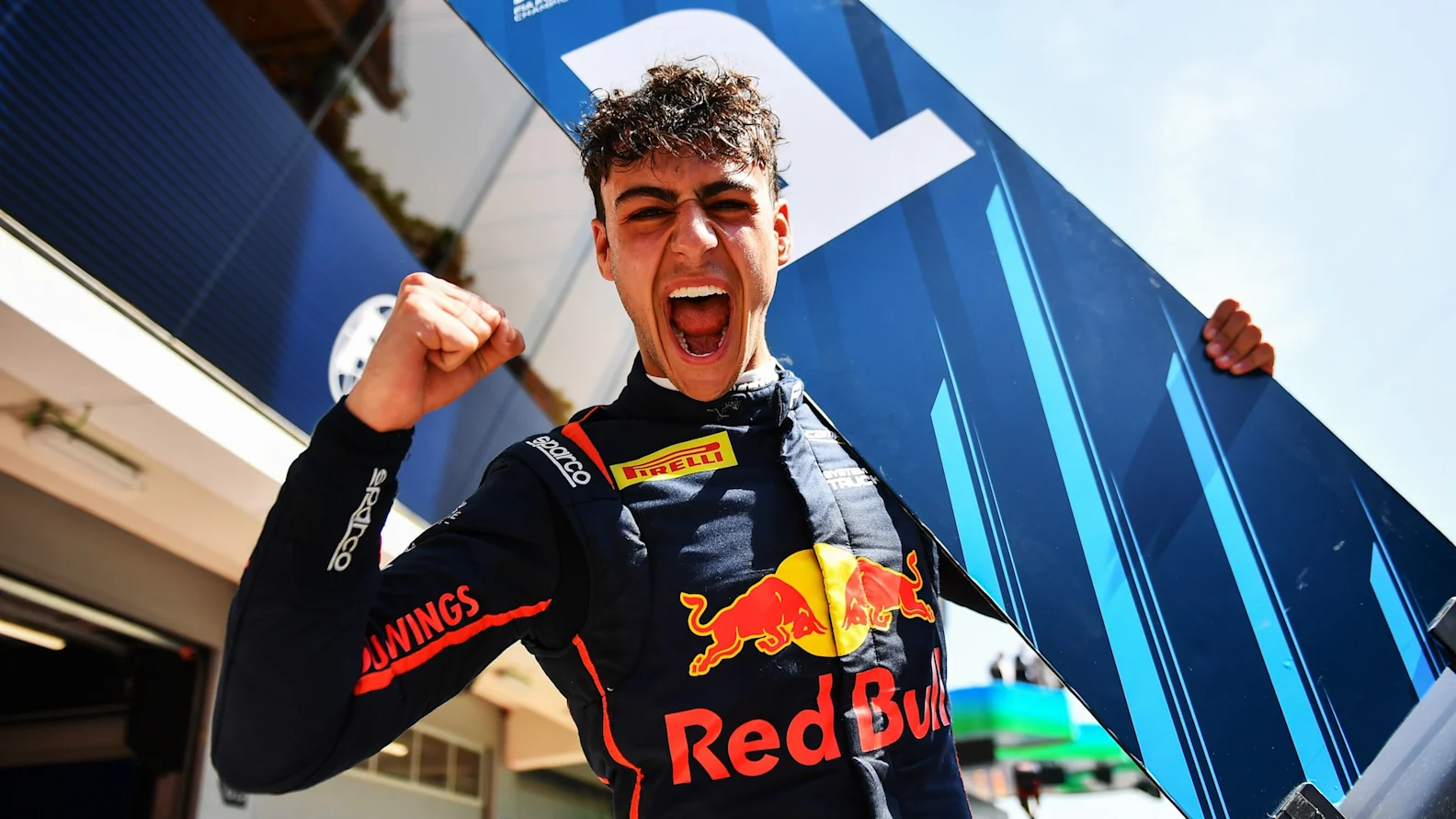 BARCELONA, SPAIN - JUNE 01: Race winner Arvid Lindblad of Great Britain and Campos Racing (4)