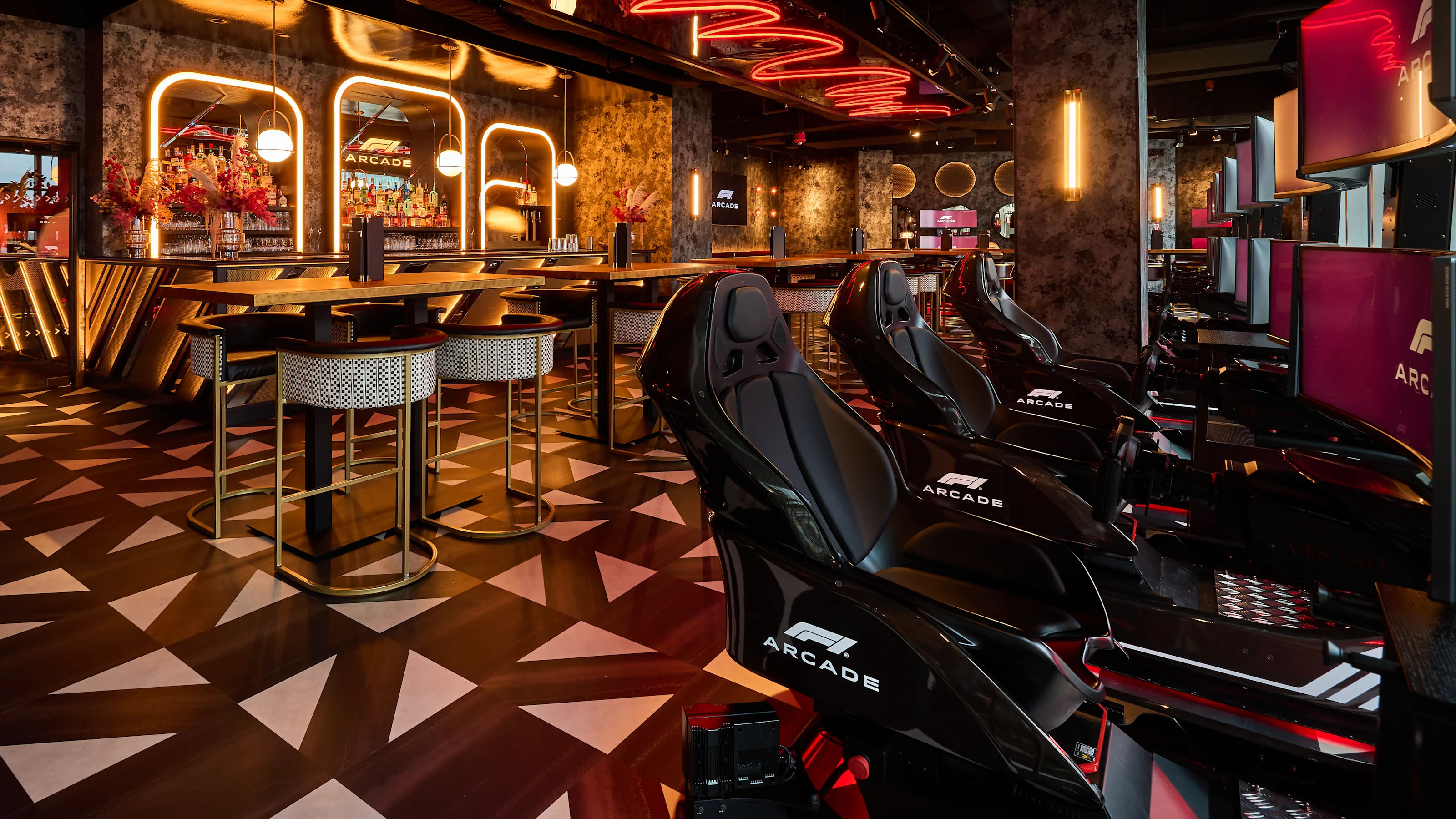 F1_Arcade_Boston_by_Ian_Wallman_10451.jpg