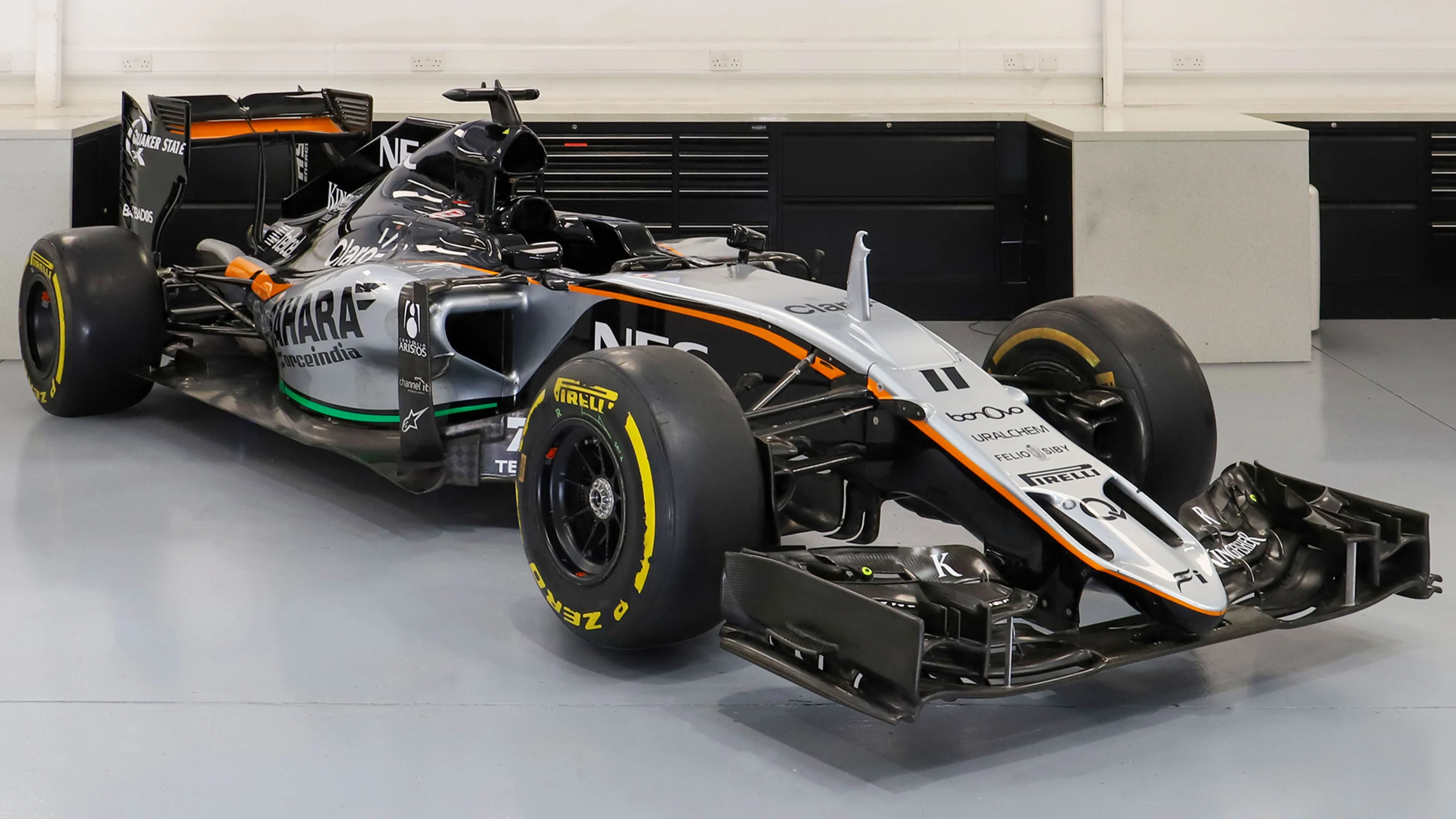 force-india-authentics-1.png