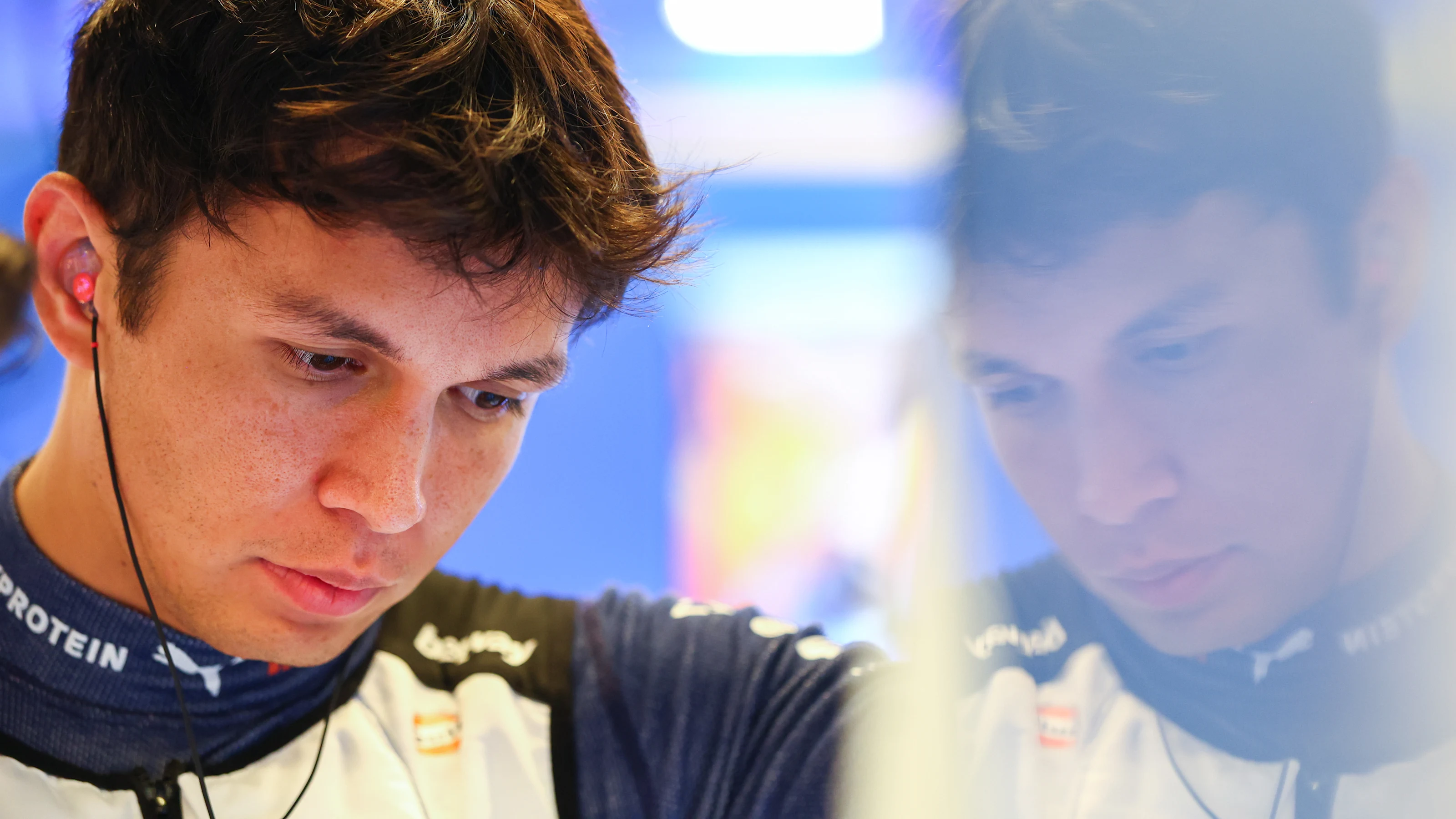ABU DHABI, UNITED ARAB EMIRATES - DECEMBER 06: Alexander Albon of Thailand and Williams looks on in