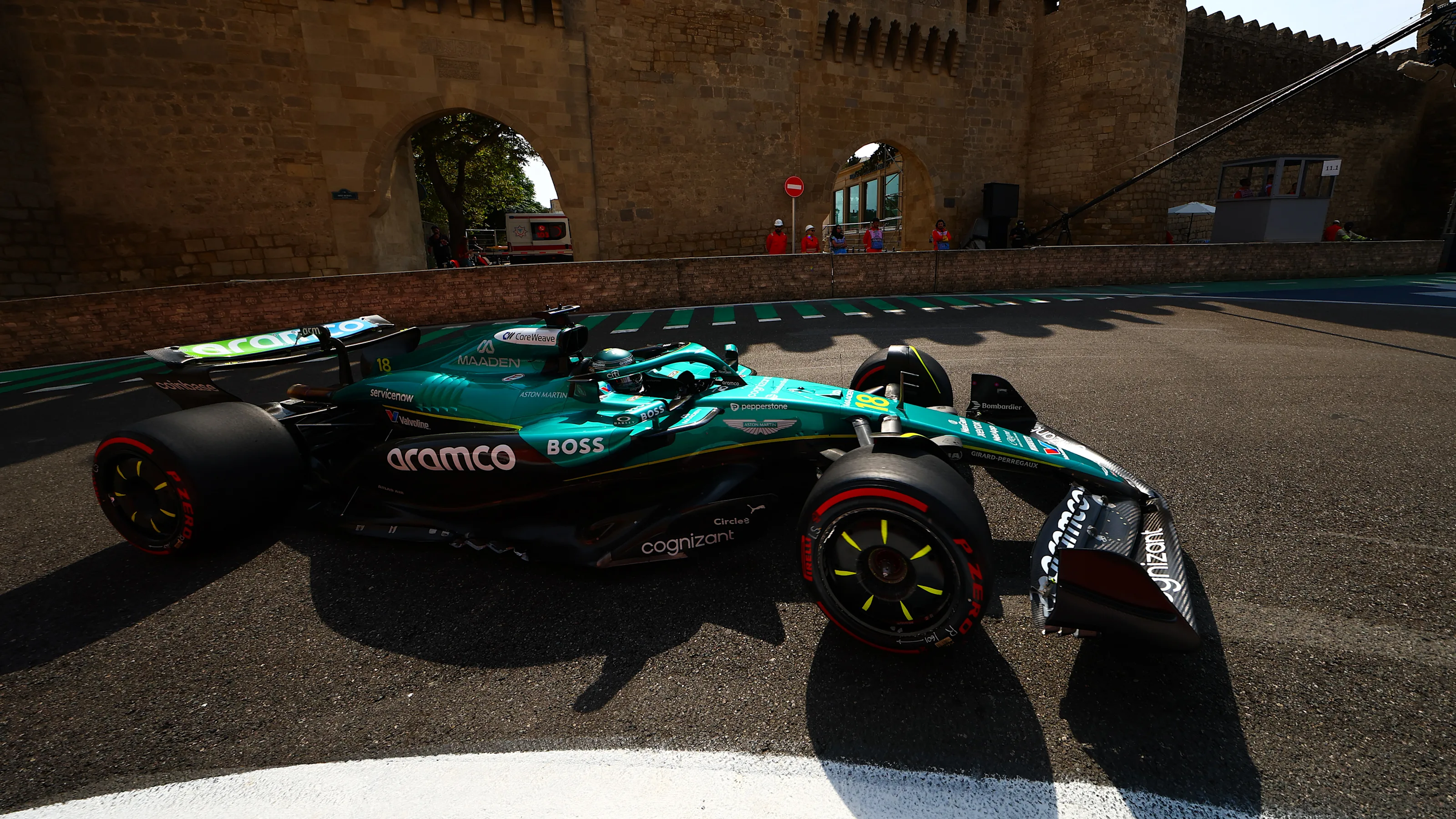 BAKU, AZERBAIJAN - SEPTEMBER 19: Lance Stroll of Canada driving the (18) Aston Martin F1 Team AMR25