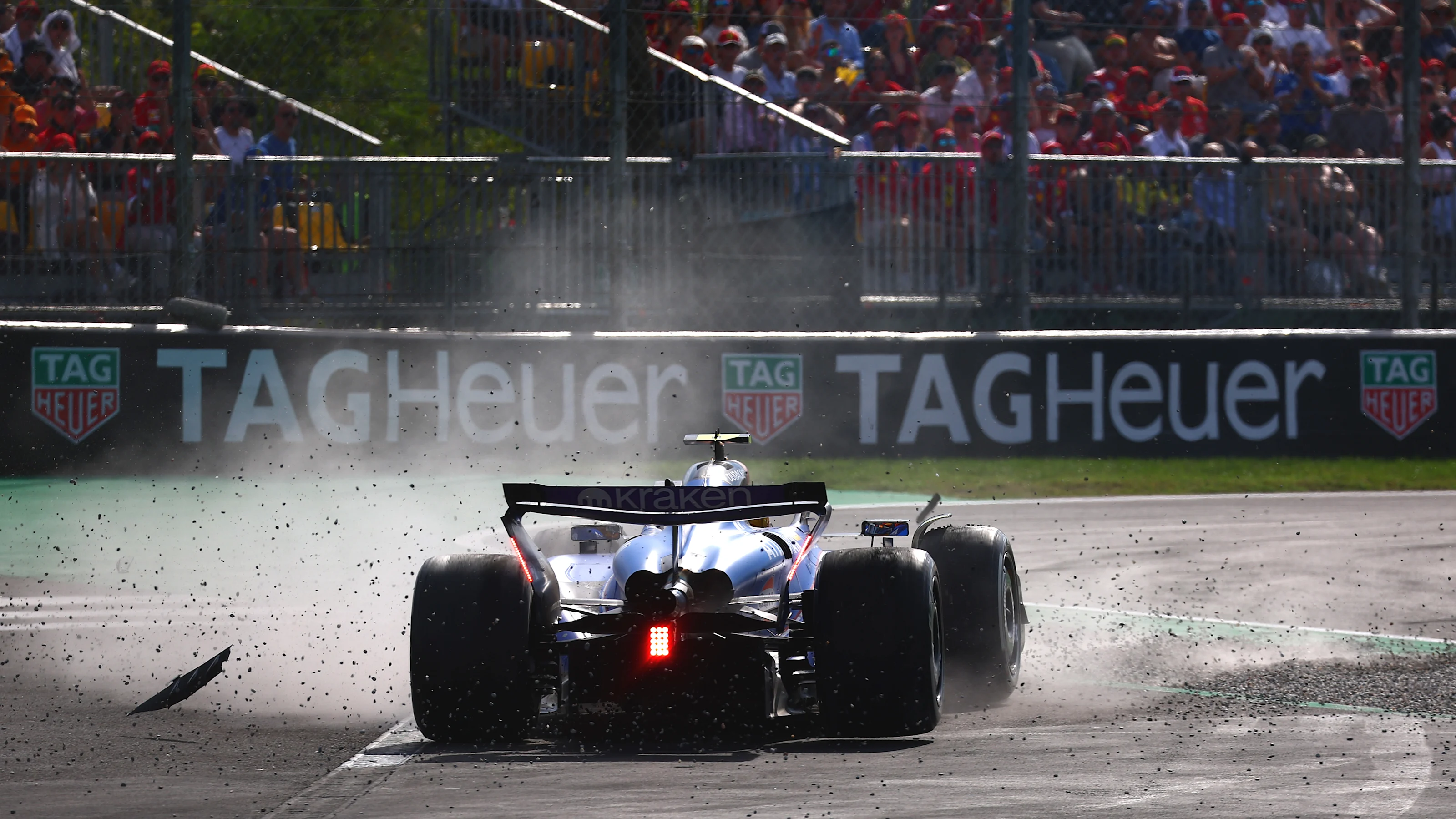 MONZA, ITALY - SEPTEMBER 07: Carlos Sainz of Spain driving the (55) Williams FW47 Mercedes spins