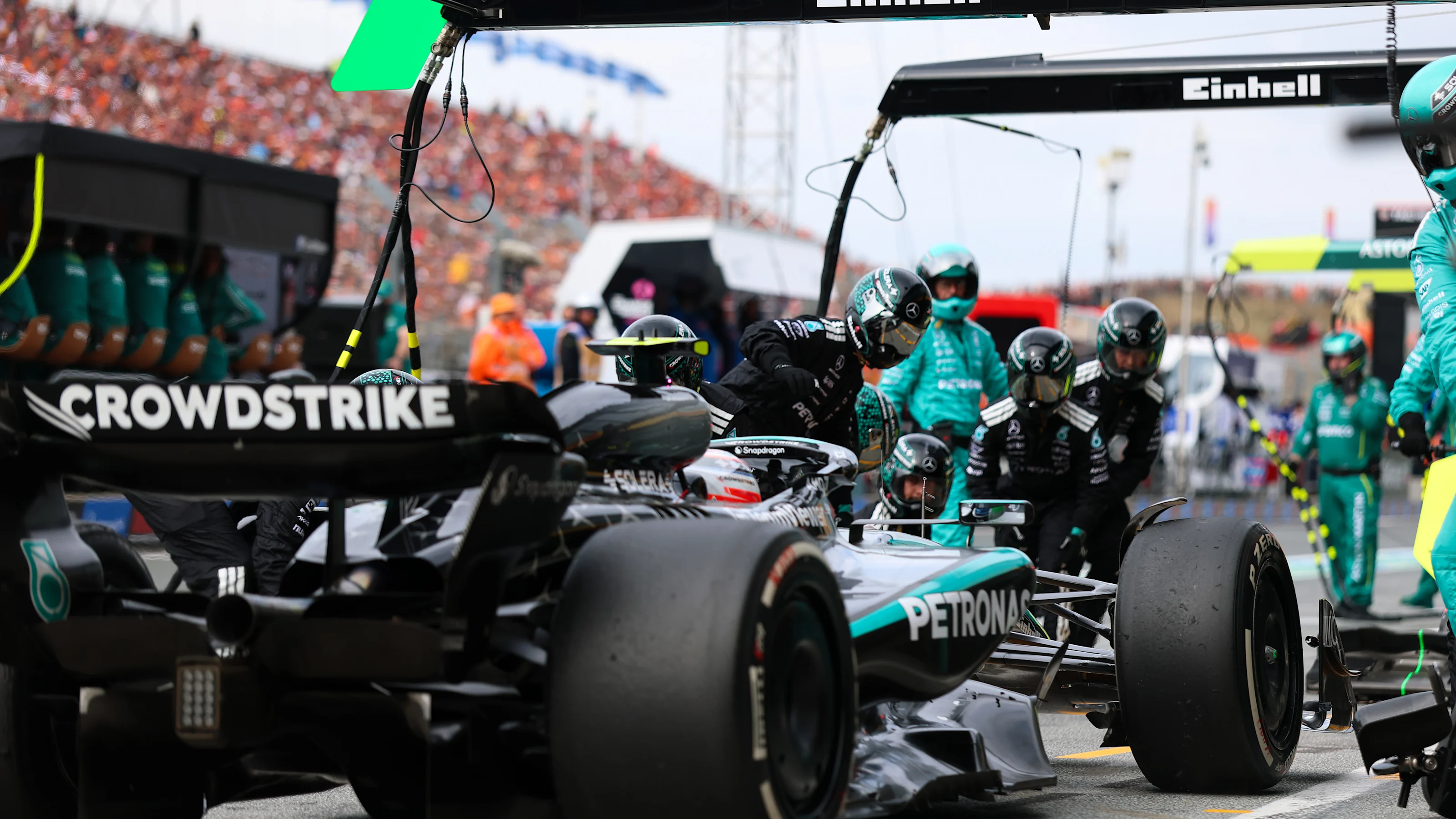 ZANDVOORT, NETHERLANDS - AUGUST 31: Andrea Kimi Antonelli of Italy driving the (12) Mercedes AMG