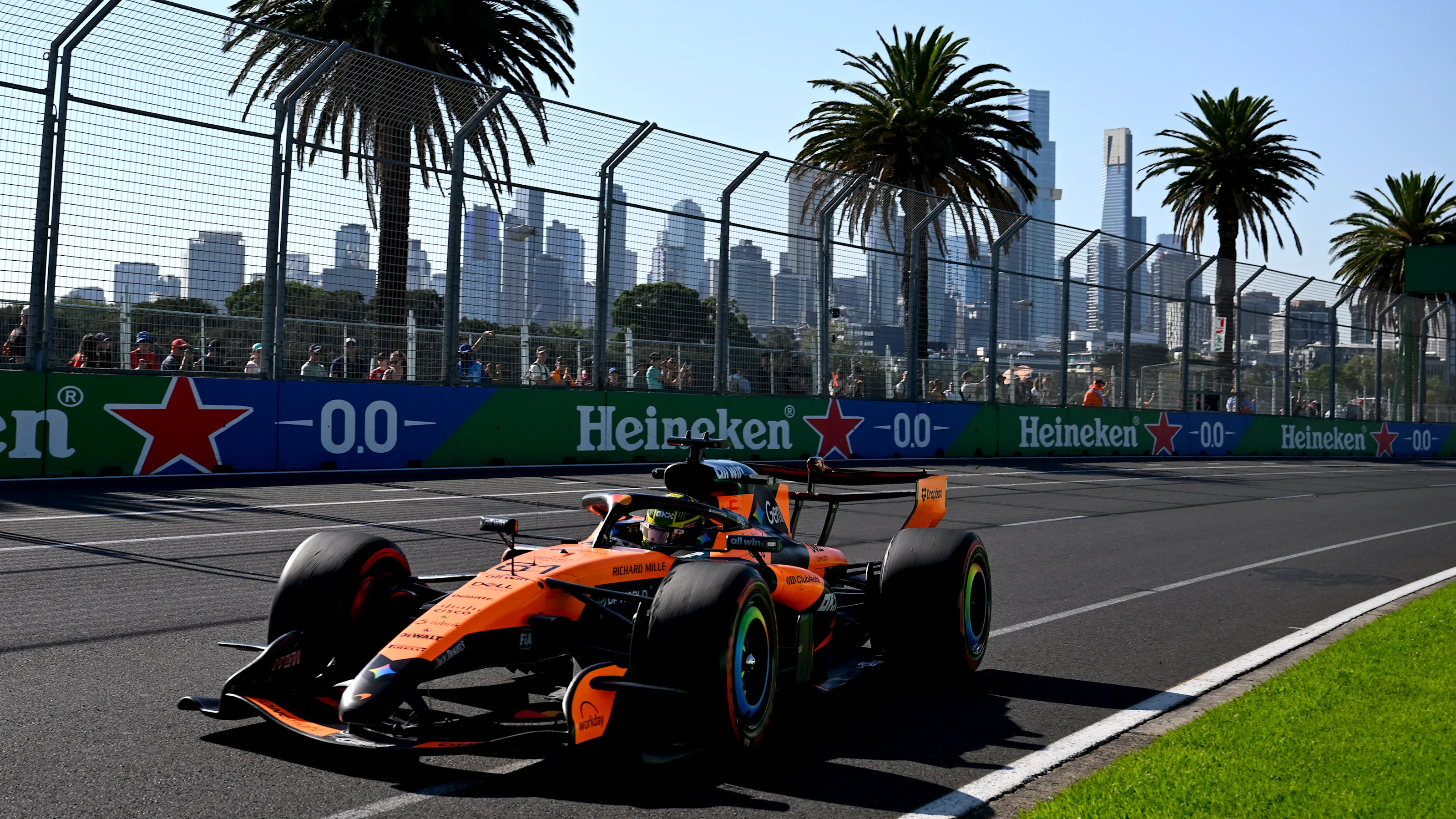 MELBOURNE, AUSTRALIA - MARCH 06: Oscar Piastri of Australia driving the (81) McLaren MCL40 Mercedes