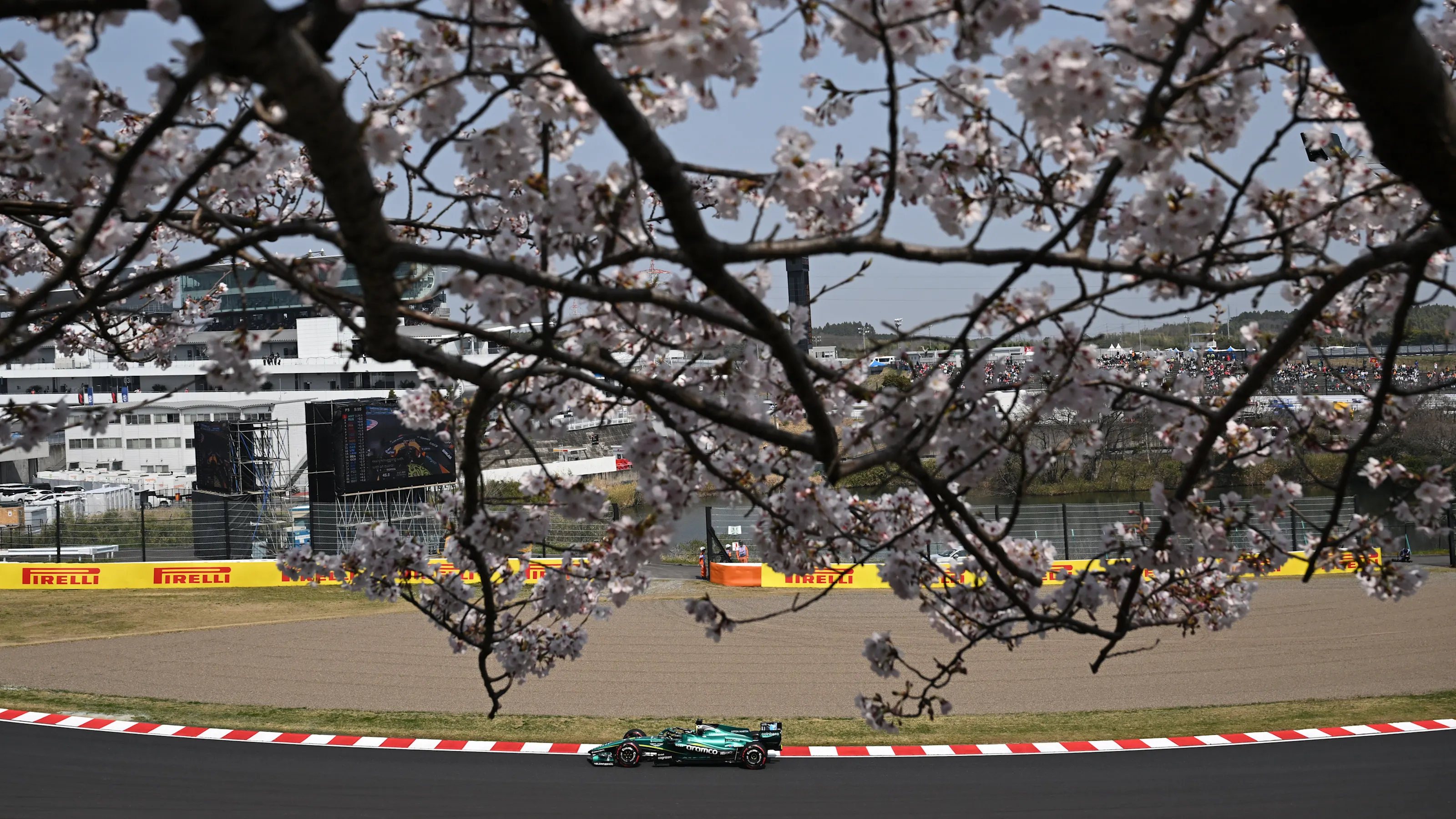 SUZUKA, JAPAN - MARCH 28: Lance Stroll of Canada driving the (18) Aston Martin F1 Team AMR26 Honda