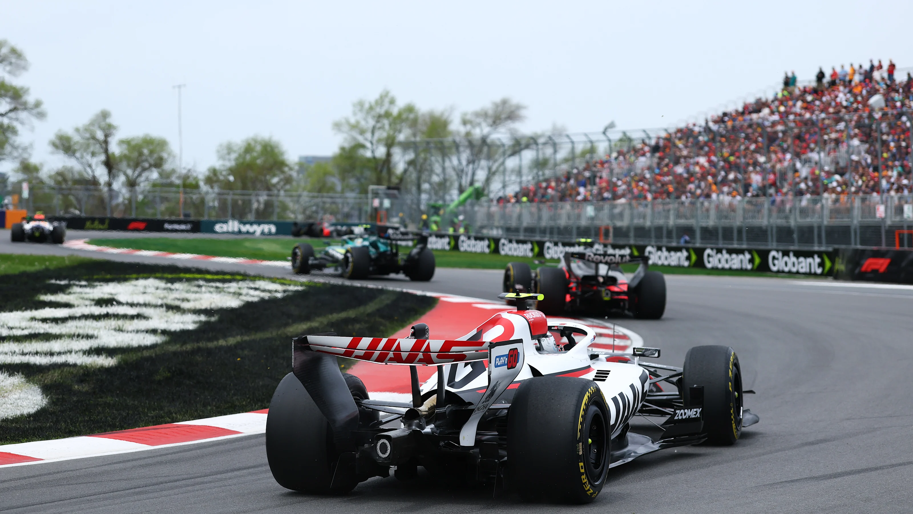 MONTREAL, QUEBEC - MAY 23: Oliver Bearman of Great Britain driving the (87) Haas F1 VF-26 Ferrari
