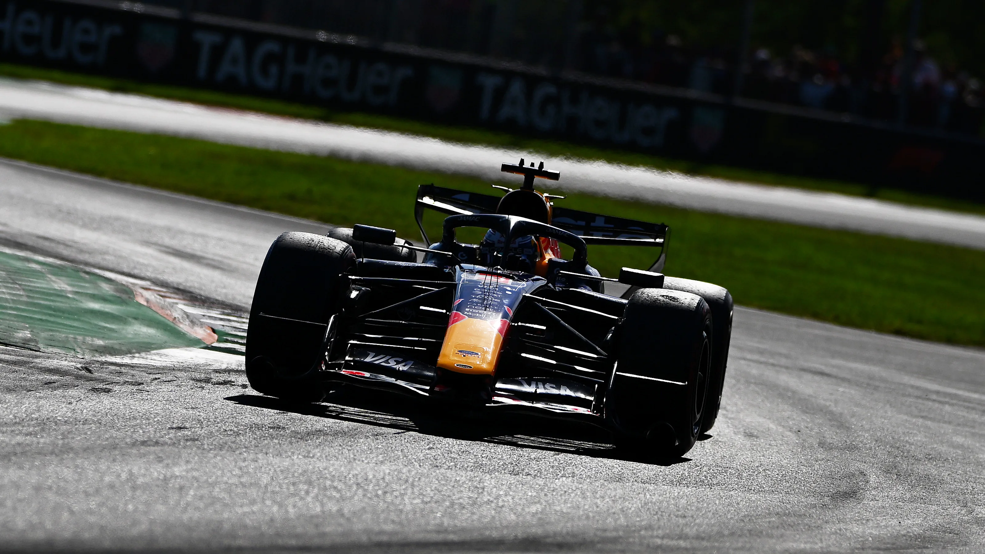 MONZA, ITALY - SEPTEMBER 05: Max Verstappen of the Netherlands driving the (3) Oracle Red Bull