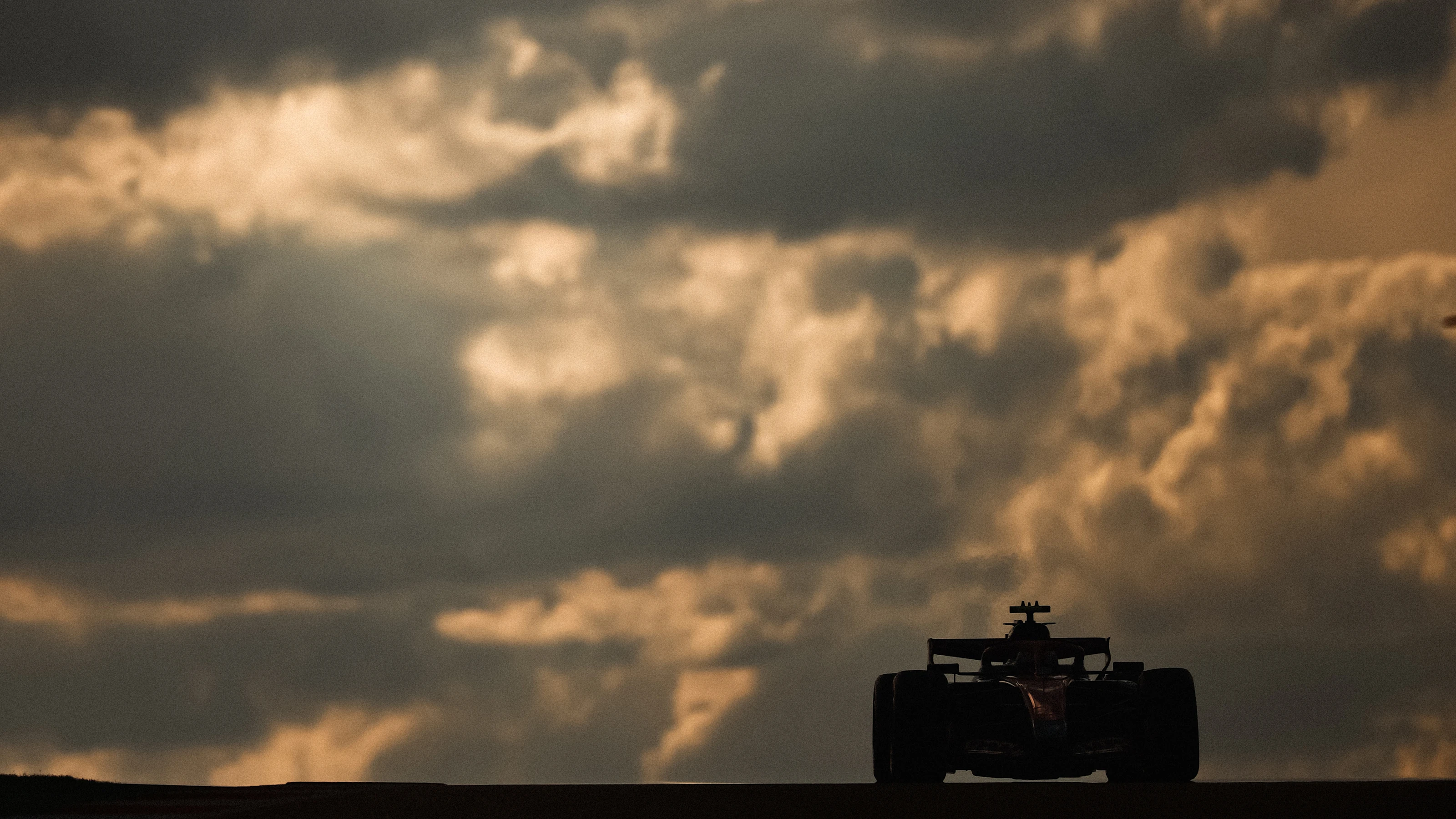 AUSTIN, TEXAS - OCTOBER 24: (EDITOR'S NOTE: Tonal effects have been applied to this image) Franco
