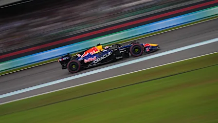 KUALA LUMPUR, MALAYSIA - OCTOBER 04: Max Verstappen of the Netherlands driving the (3) Oracle Red