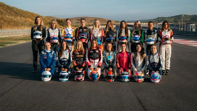 Ella Stevens tops the inaugural F1 ACADEMY Rookie Test