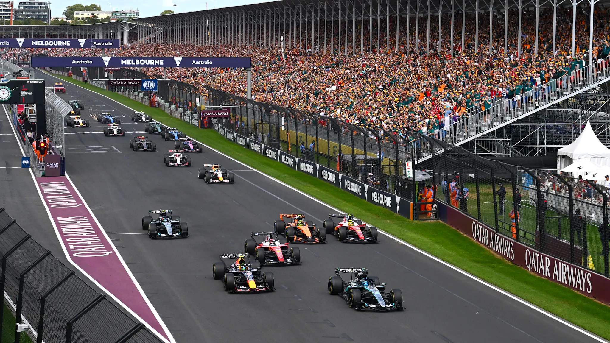 George Russell Claims 2026 Australian GP Victory, Securing Mercedes 1-2 Finish at Albert Park