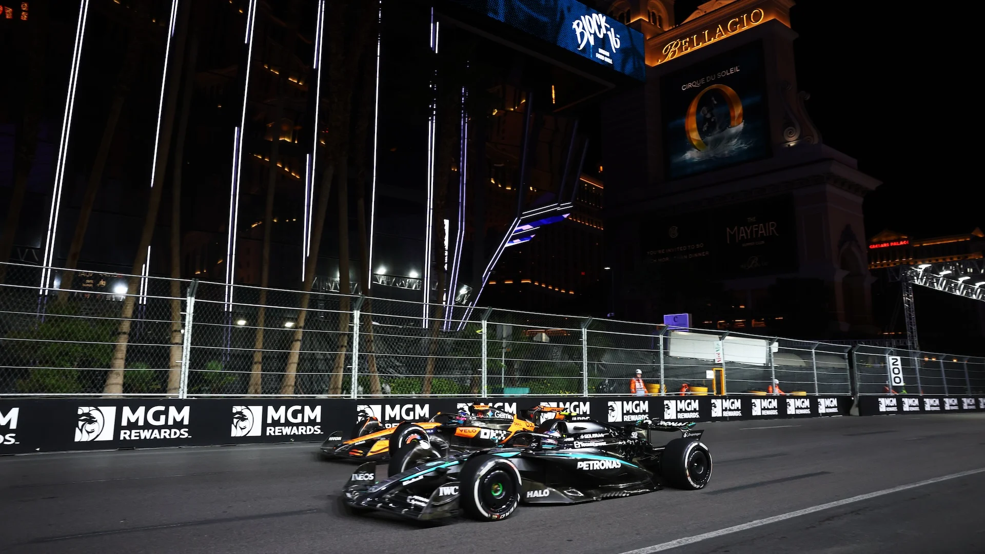 LAS VEGAS, NEVADA - NOVEMBER 22: Andrea Kimi Antonelli of Italy driving the (12) Mercedes AMG