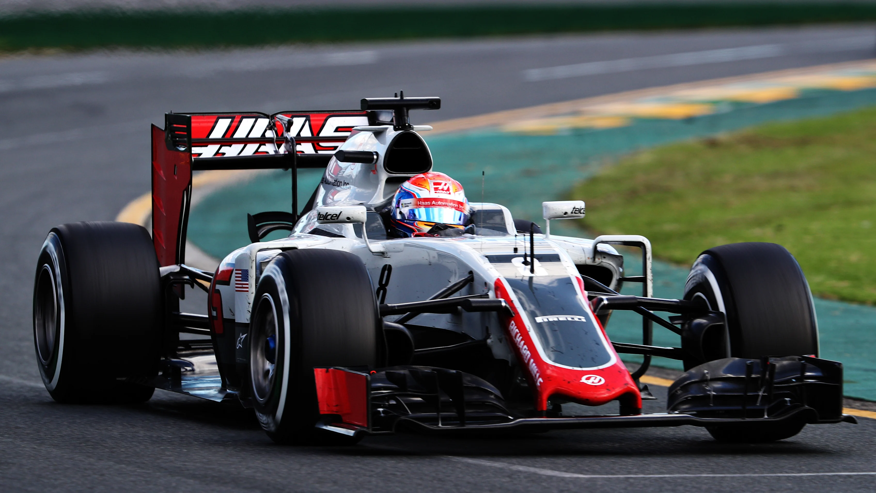 MELBOURNE, AUSTRALIA - MARCH 20: Romain Grosjean of France drives the (8) Haas F1 Team Haas-Ferrari