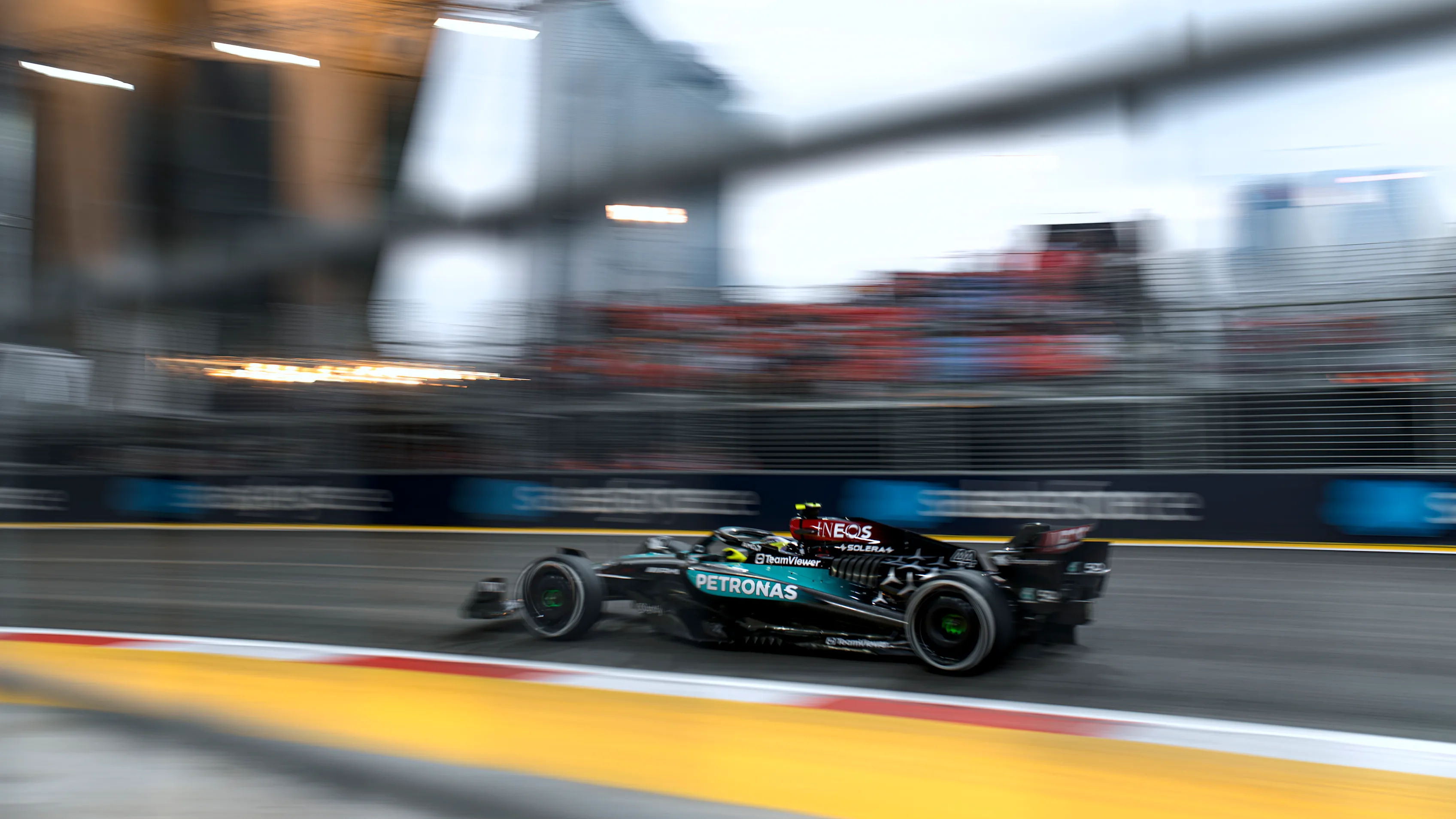 SINGAPORE, SINGAPORE - SEPTEMBER 20: Lewis Hamilton of Great Britain driving the (44) Mercedes AMG Petronas F1 Team W15 on track during practice ahead of the F1 Grand Prix of Singapore at Marina Bay Street Circuit on September 20, 2024 in Singapore, Singapore. (Photo by Rudy Carezzevoli/Getty Images)