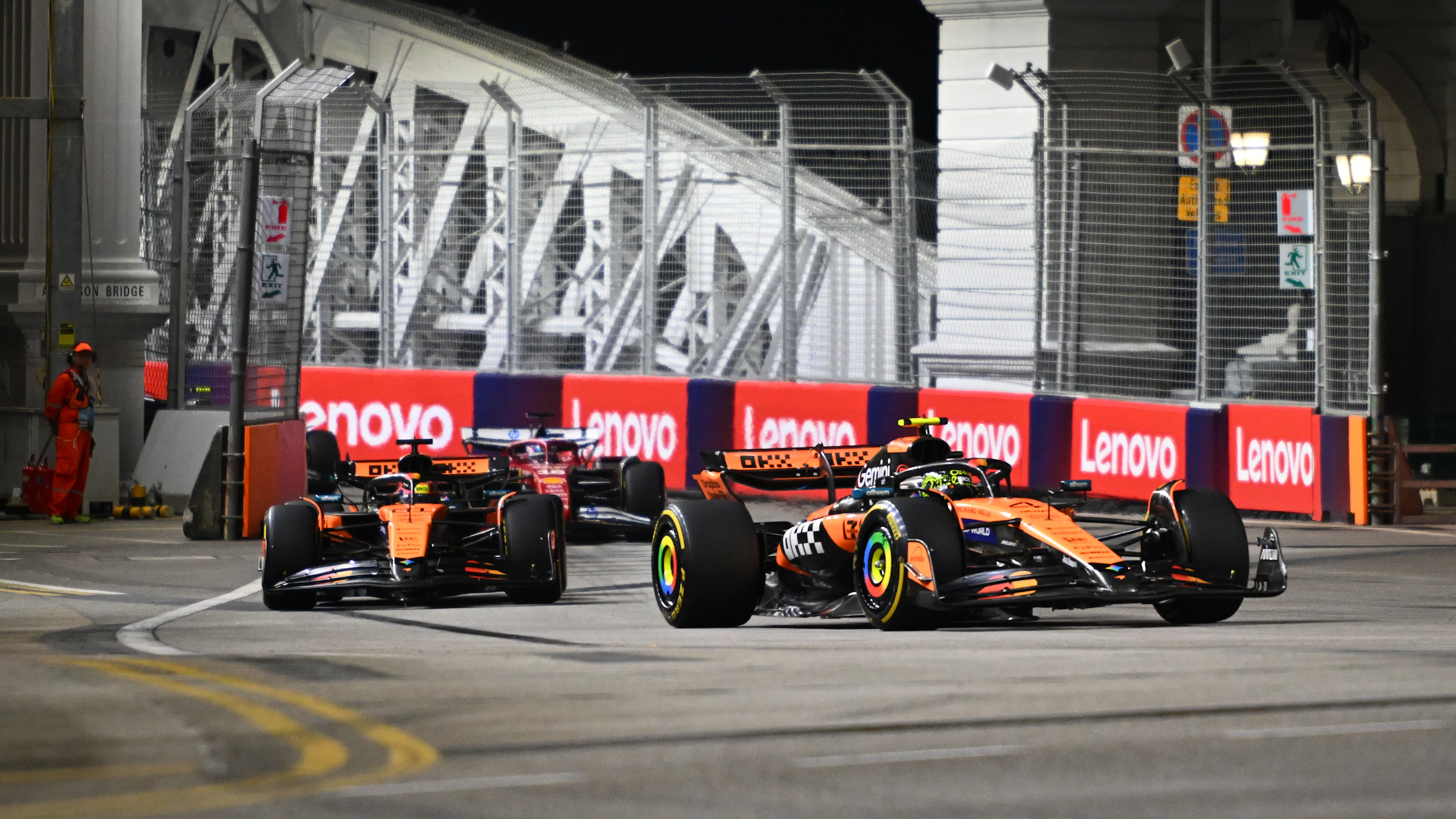 SINGAPORE, SINGAPORE - OCTOBER 05: Lando Norris of Great Britain driving the (4) McLaren MCL39