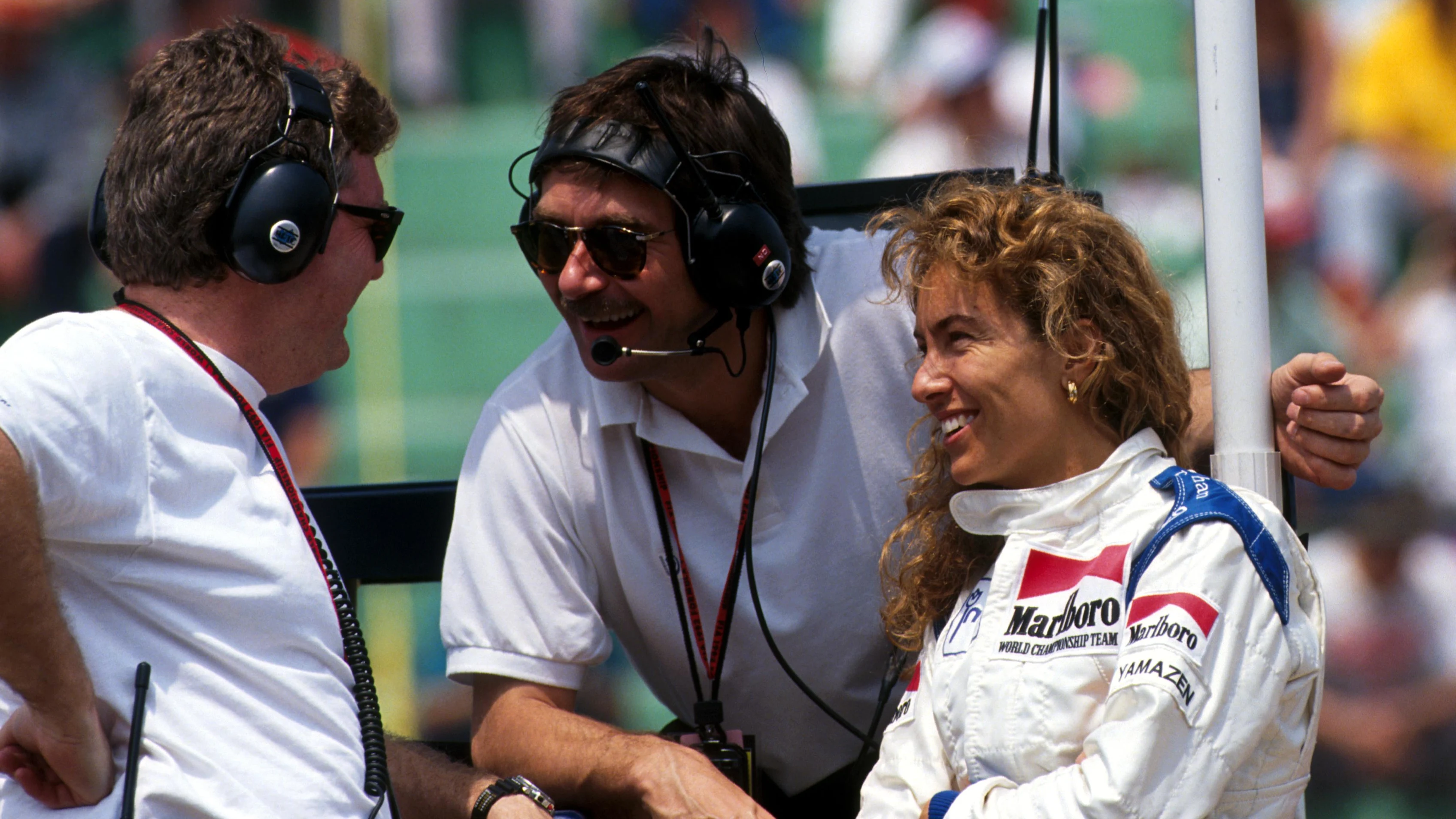 Giovanna Amati (ITA) right, with members of the Brabham team.\nMexican GP, Mexico City 22 March