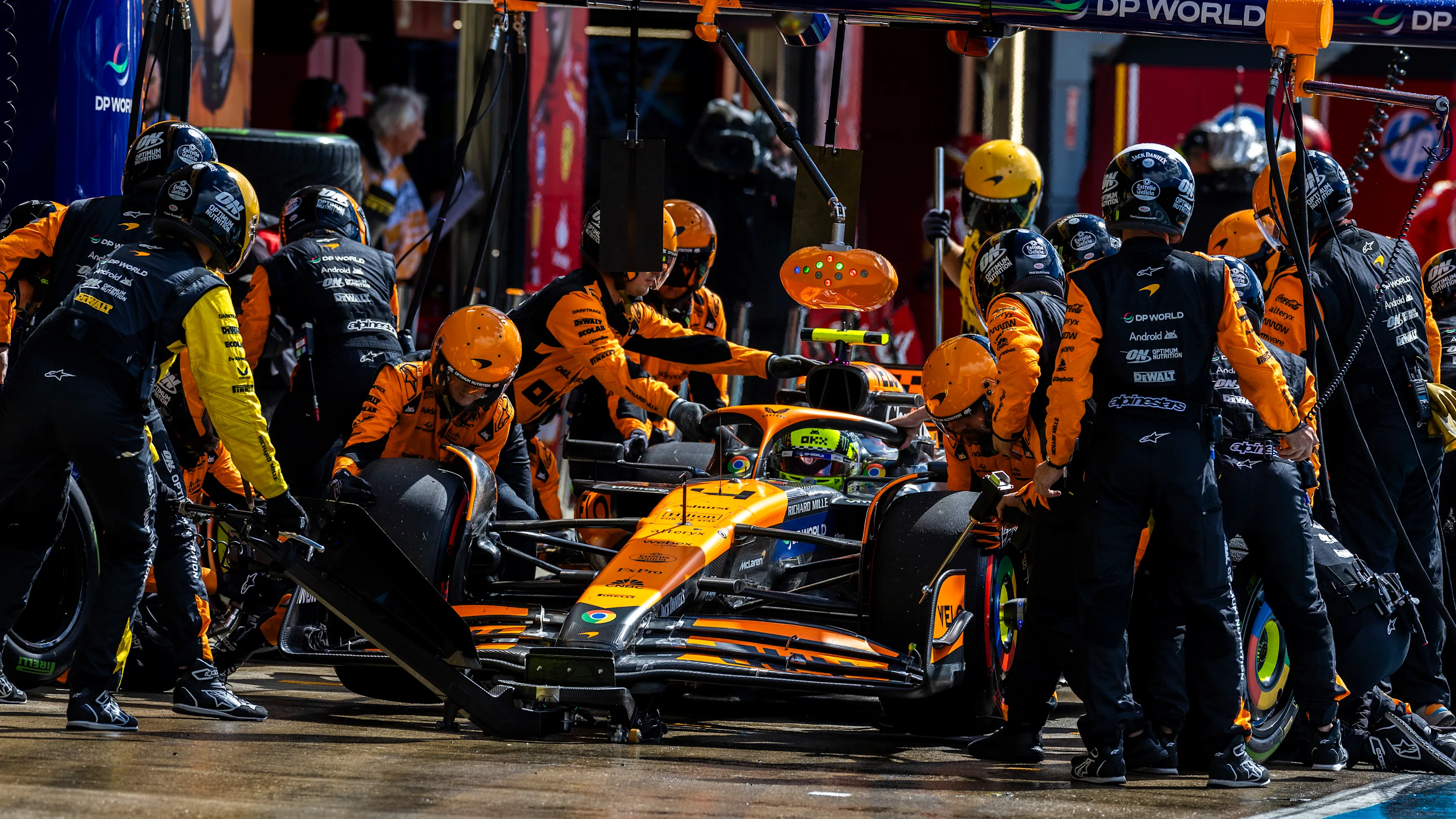 Lando Norris of the UK is driving the (4) McLaren F1 Team MCL38 Mercedes during the Formula 1 Qatar